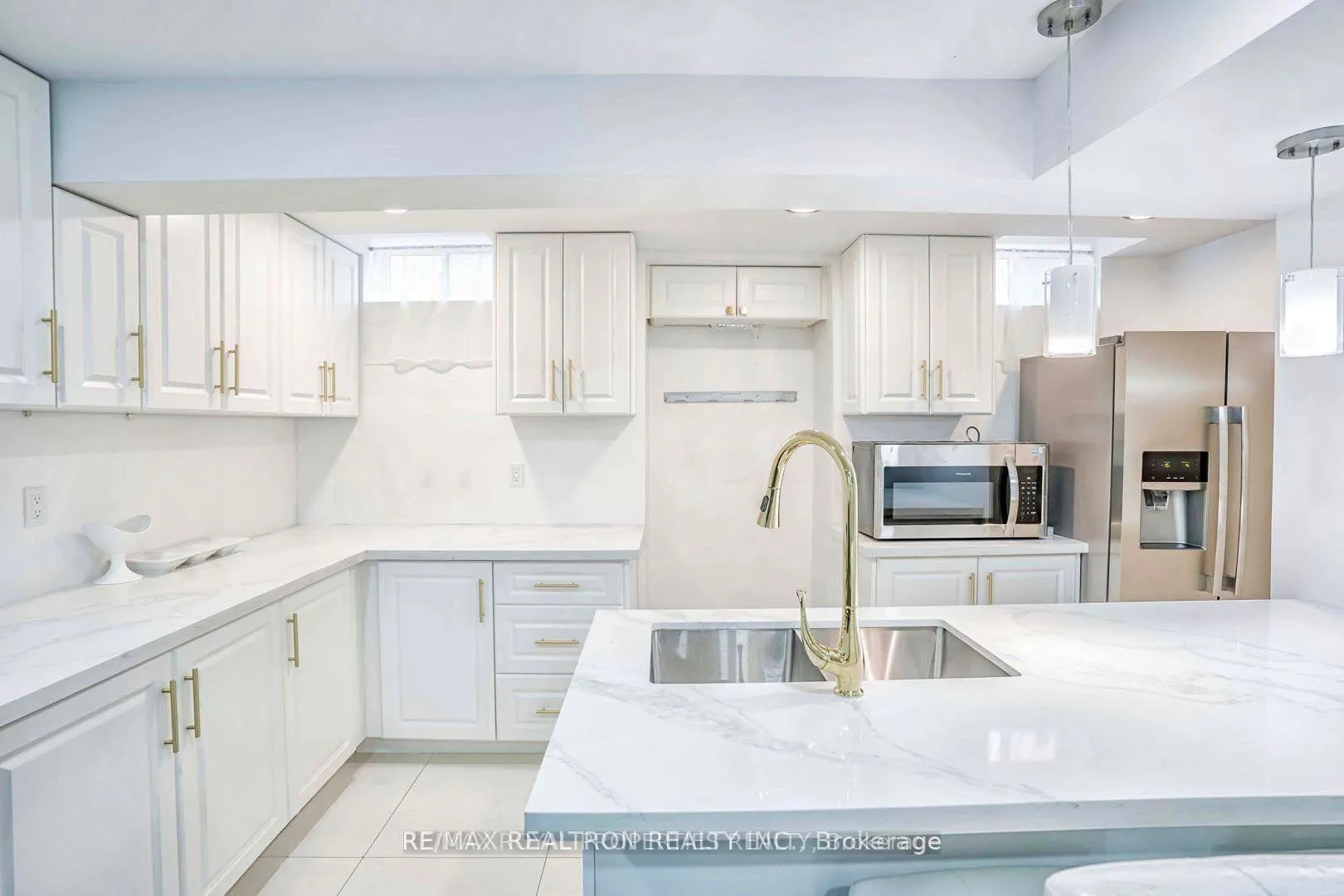 Photo 29 of 1877 Castlepoint Drive, Oshawa, Taunton — HOMEH