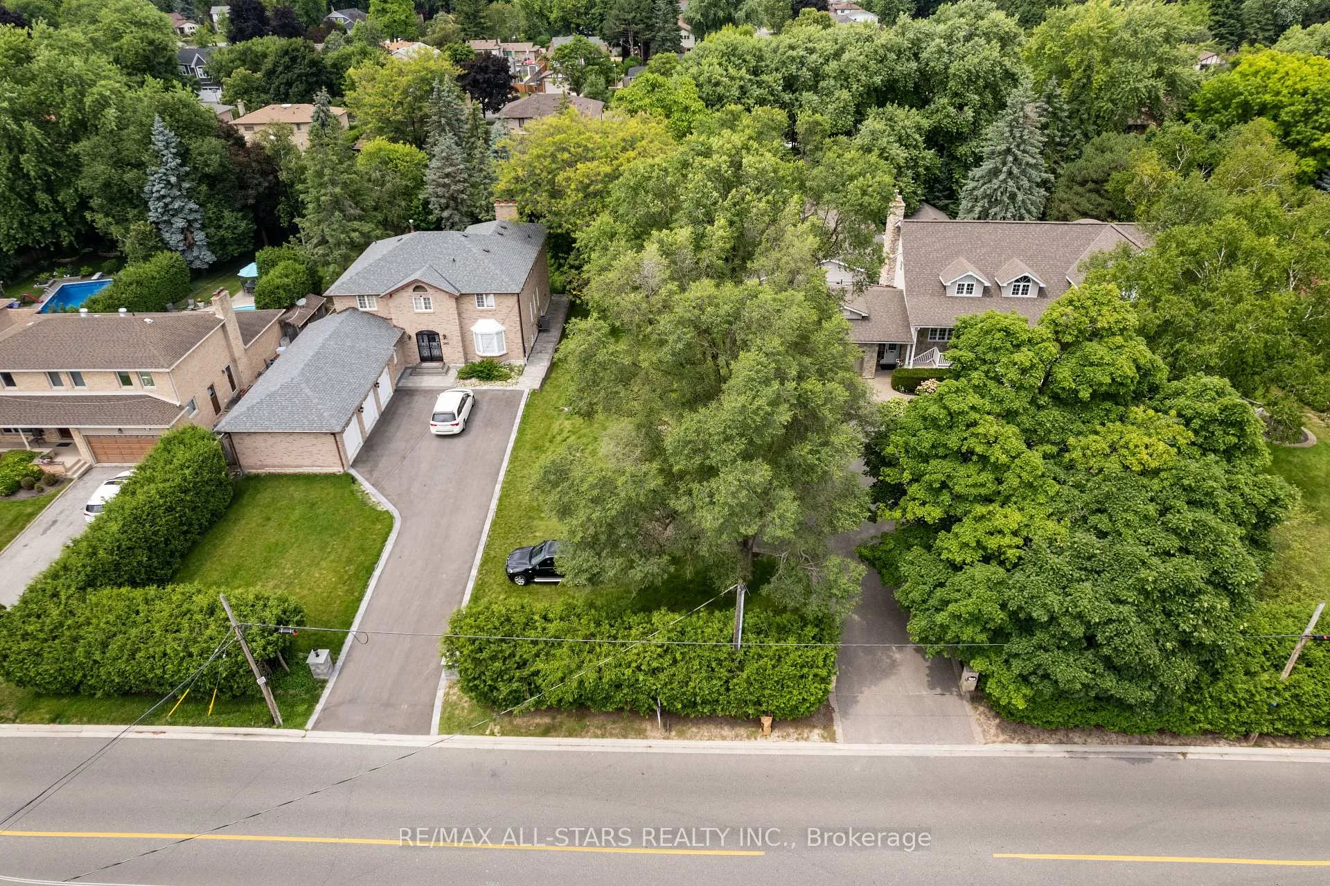 Photo 6 of 206 Church Street, Markham, Markham Village — HOMEH