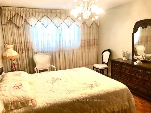 Photo 15 of 103 Benjamin Drive, Vaughan, East Woodbridge — HOMEH