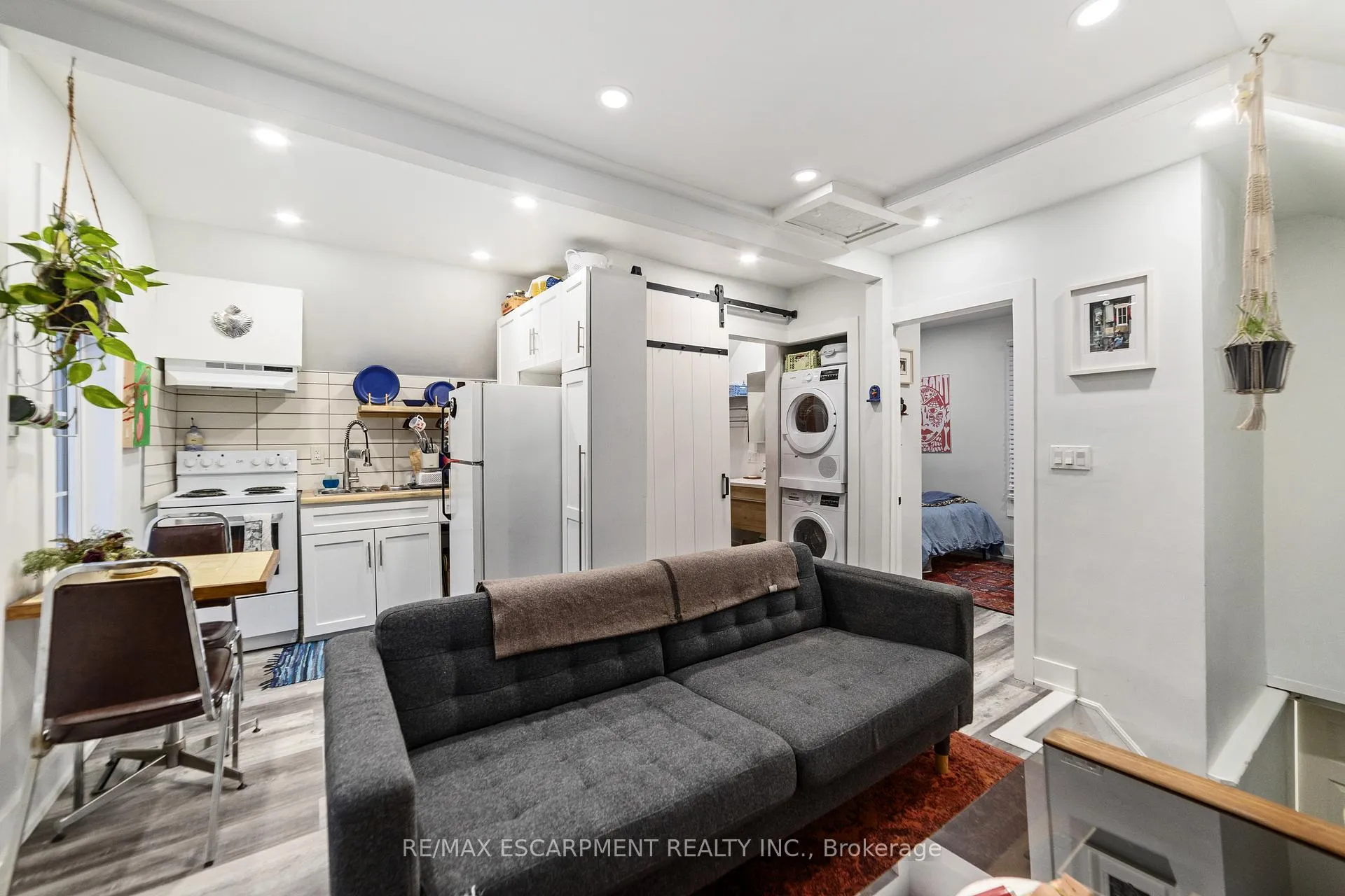 Photo 18 of 173 Harmony Avenue, Hamilton, Homeside — HOMEH