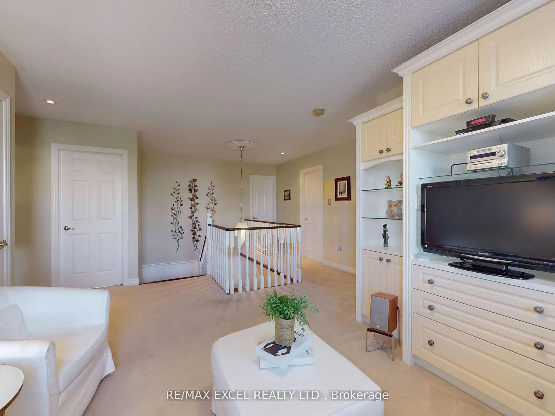 Photo 22 of 29 Westchester Crescent, Markham, Berczy — HOMEH