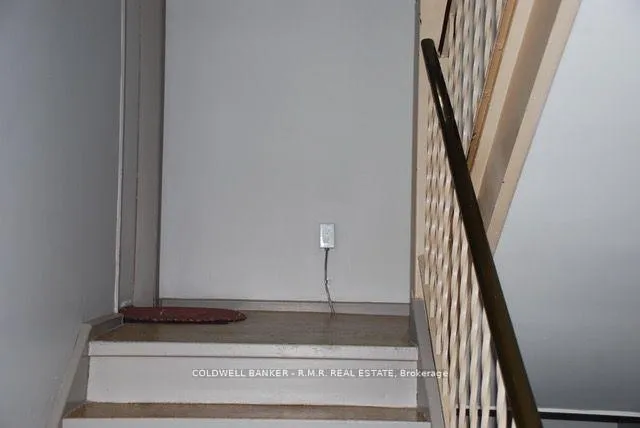 Photo 11 of 439 Austen Court, Oshawa, Donevan — HOMEH