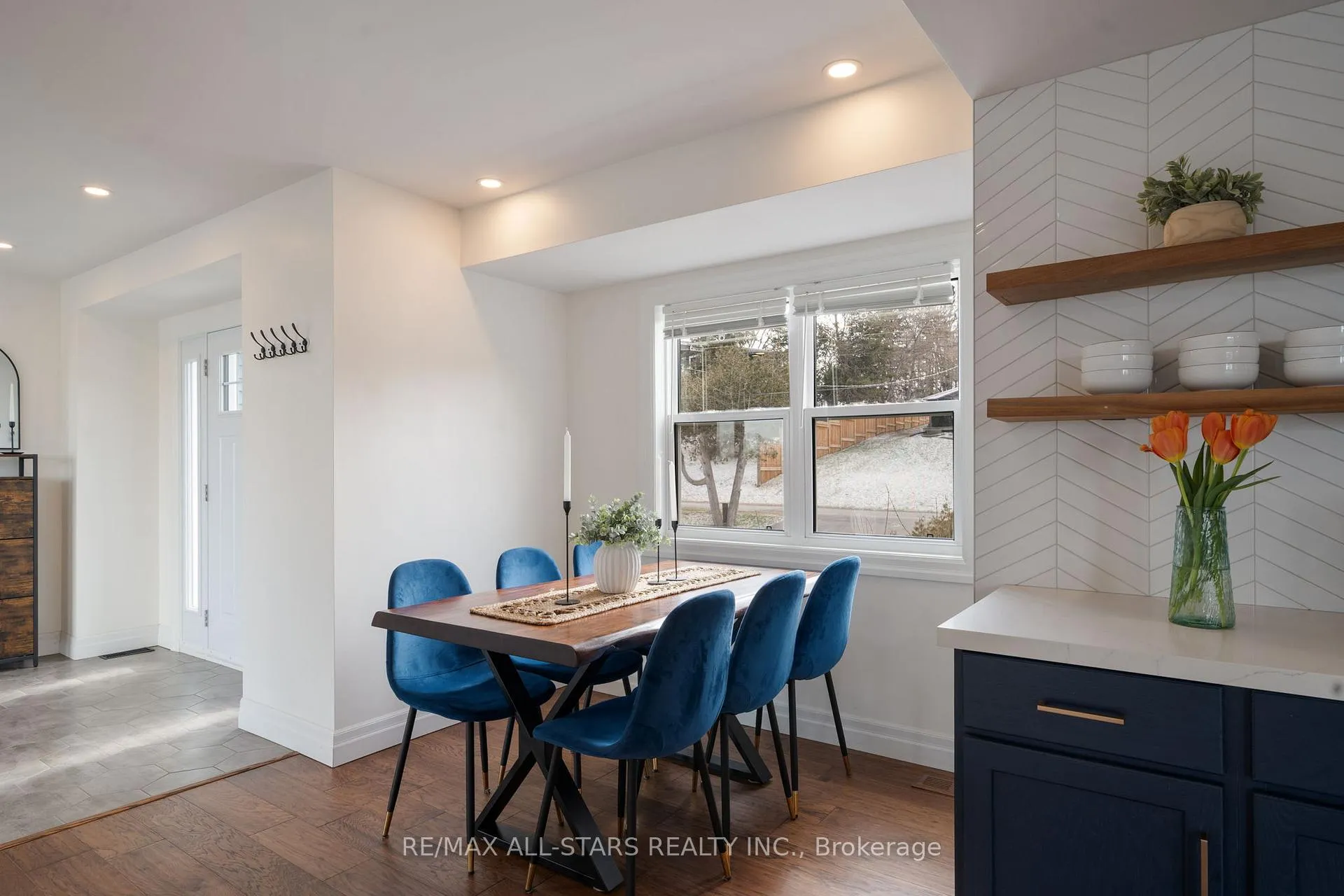 Photo 6 of 181 Cedar Grove Drive, Scugog, Rural Scugog — HOMEH