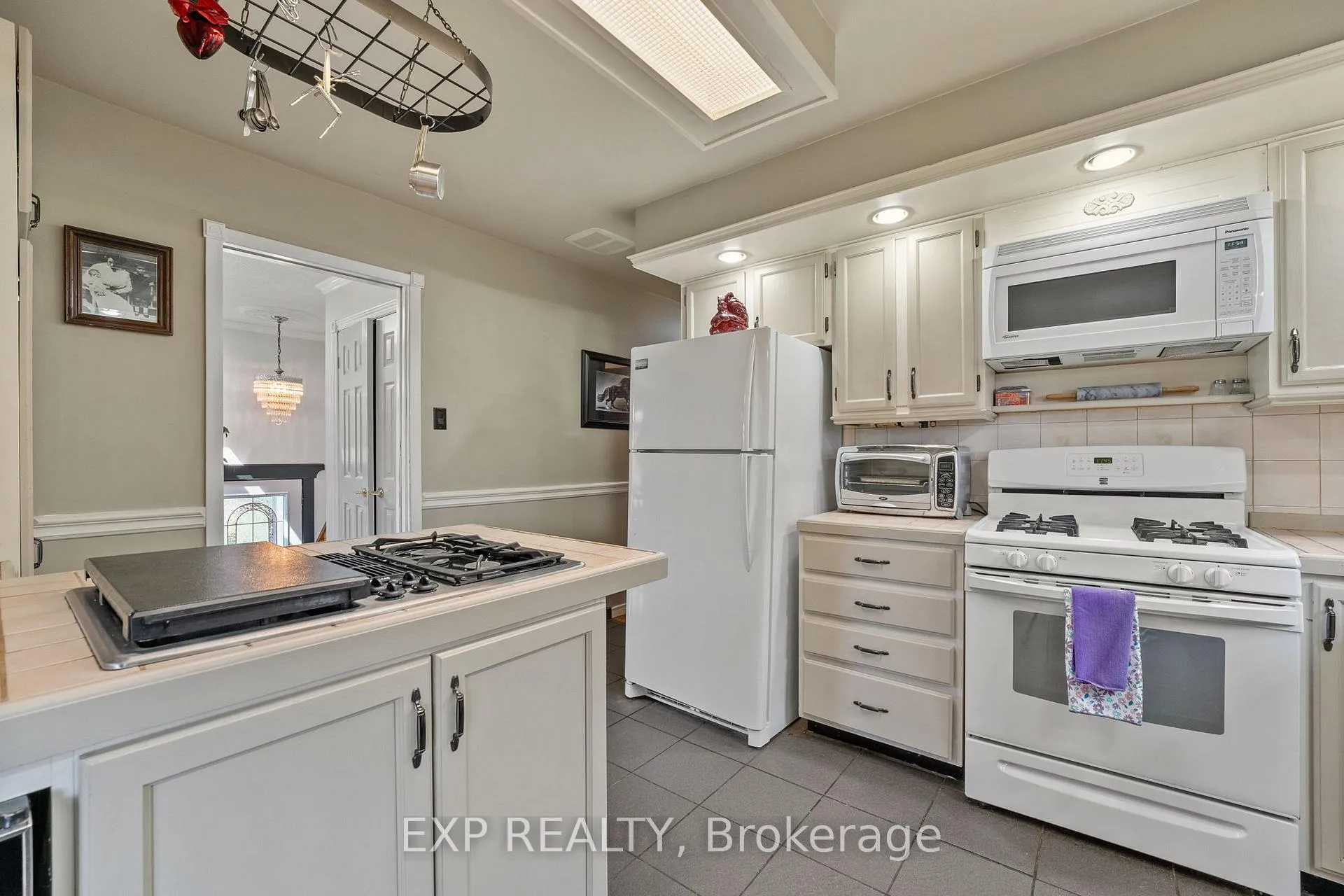 Photo 9 of 2948 Suntrac Drive, Ramara, Brechin — HOMEH