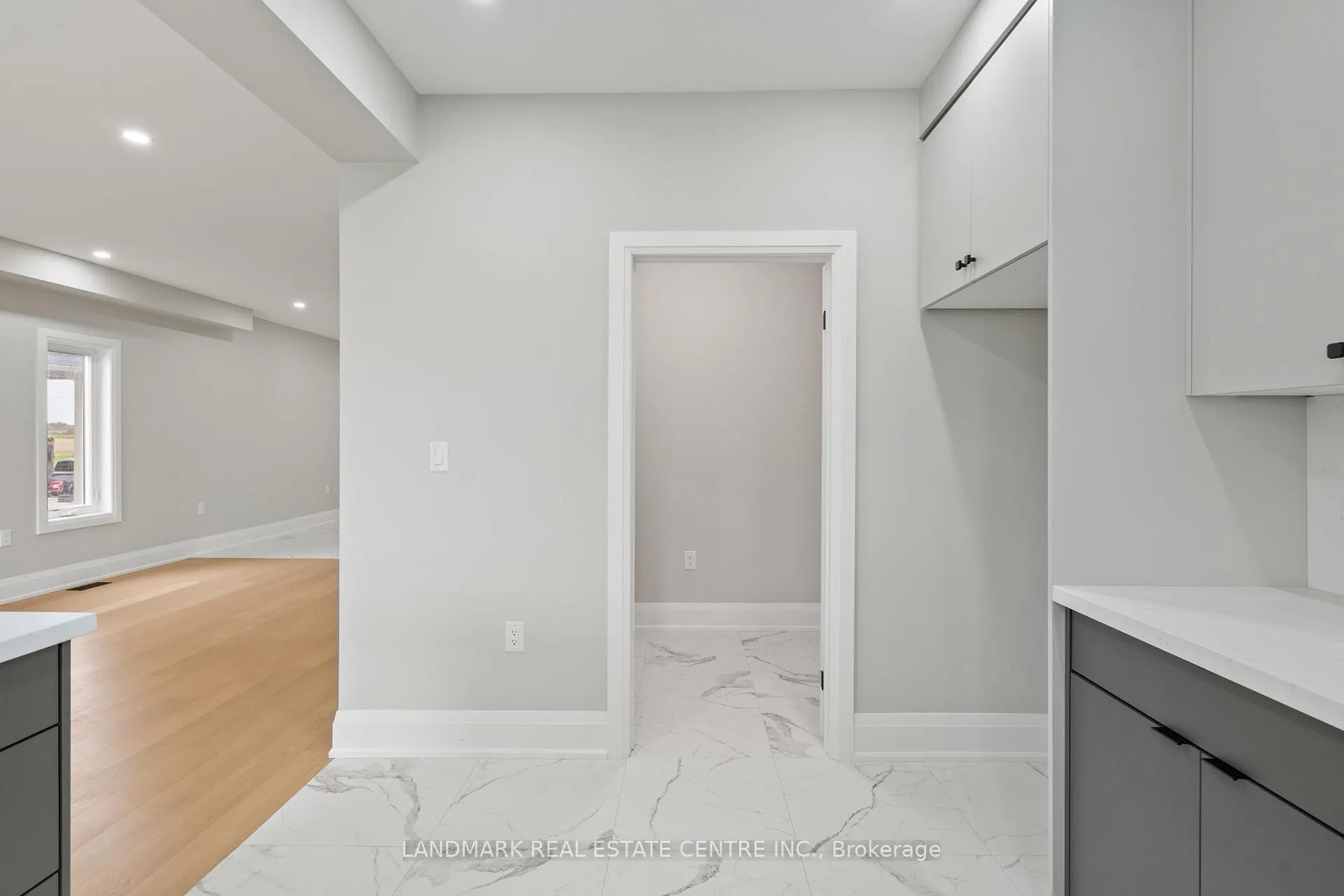 Photo 11 of 11 Bounty Avenue, Thorold, Rolling Meadows — HOMEH