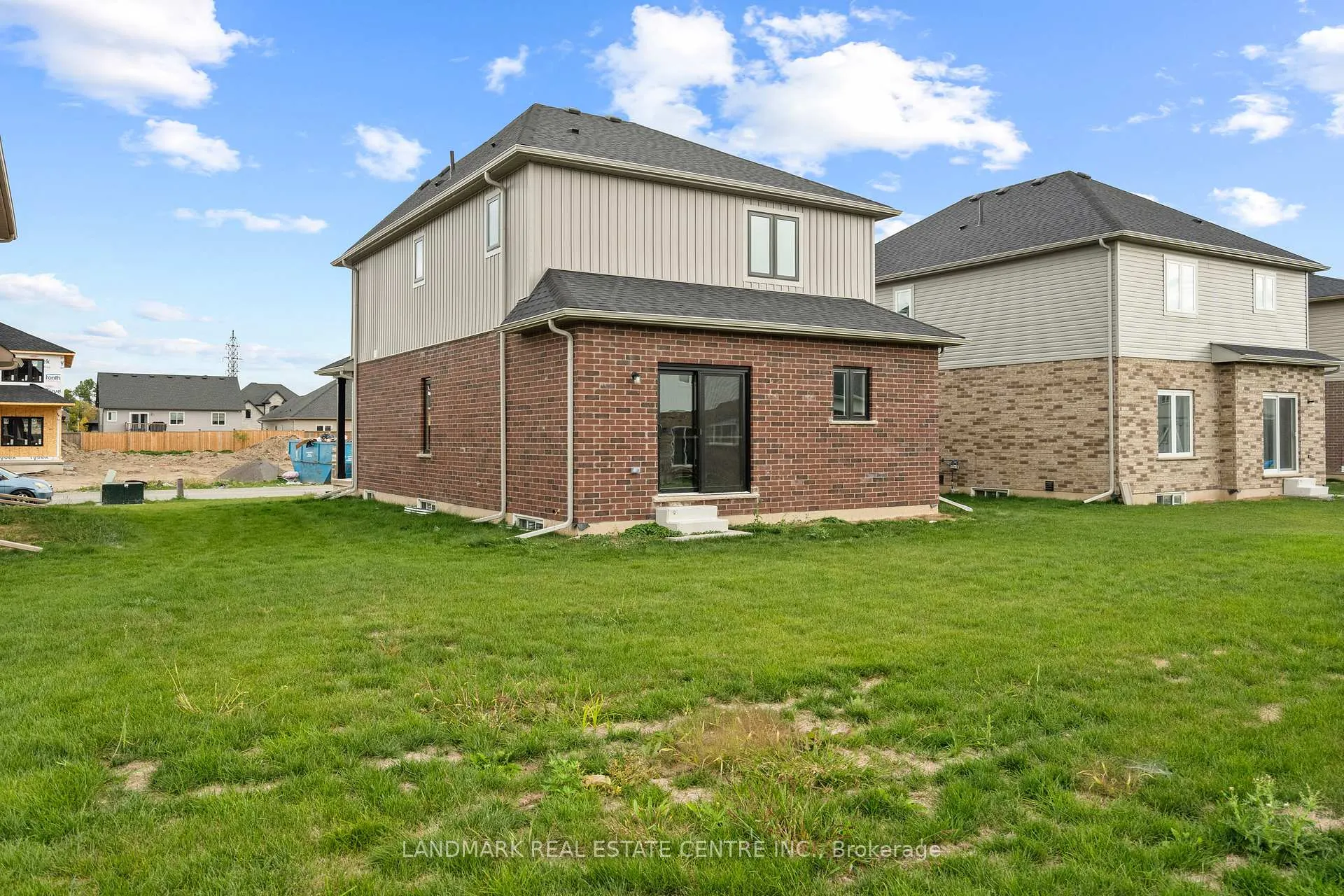 Photo 31 of 11 Bounty Avenue, Thorold, Rolling Meadows — HOMEH
