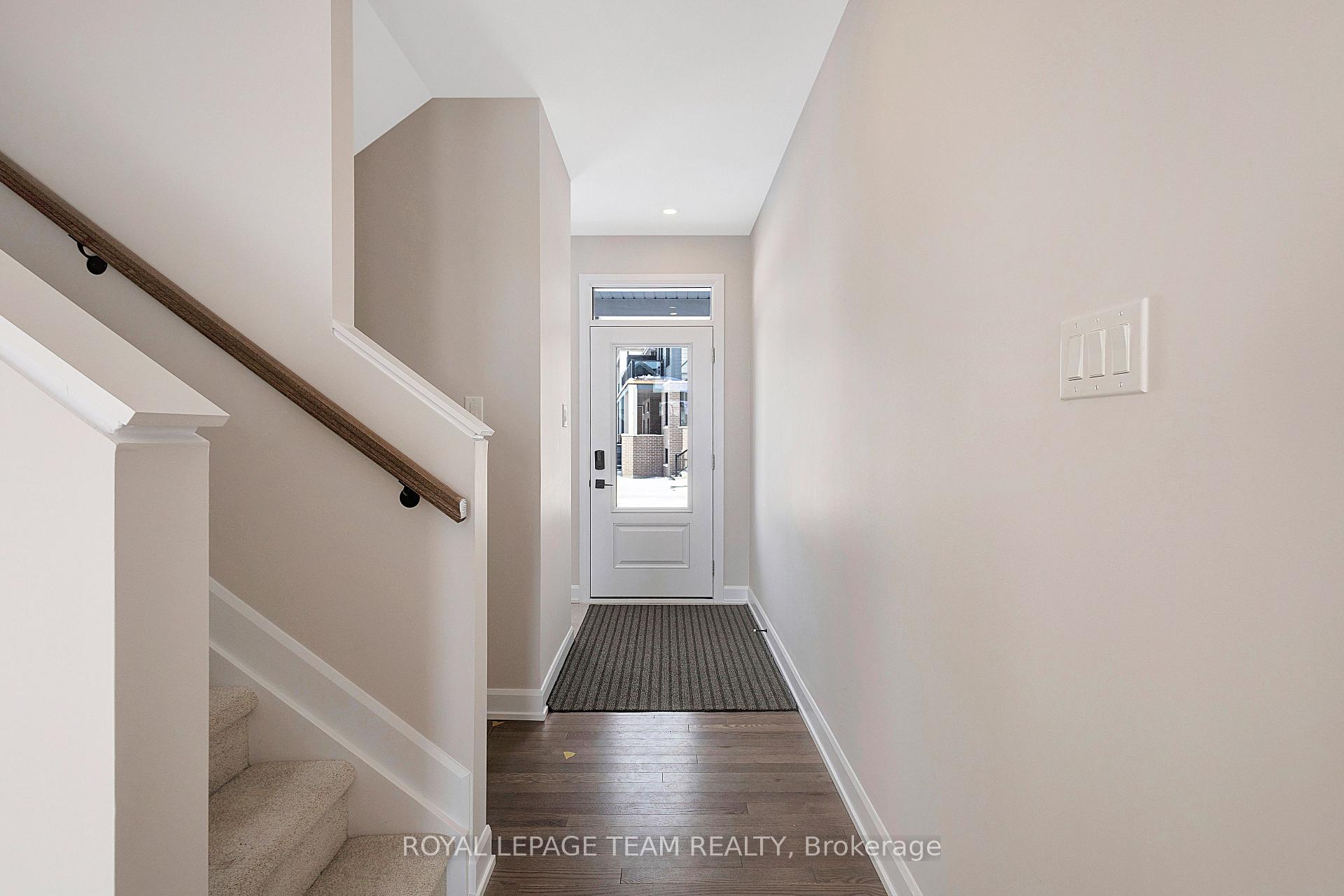 Photo 2 of 158 Beebalm Crescent, Ottawa, Barrhaven - Half Moon Bay — HOMEH