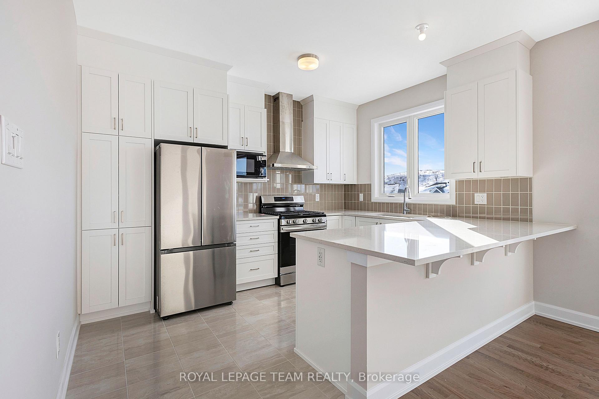 Photo 7 of 158 Beebalm Crescent, Ottawa, Barrhaven - Half Moon Bay — HOMEH