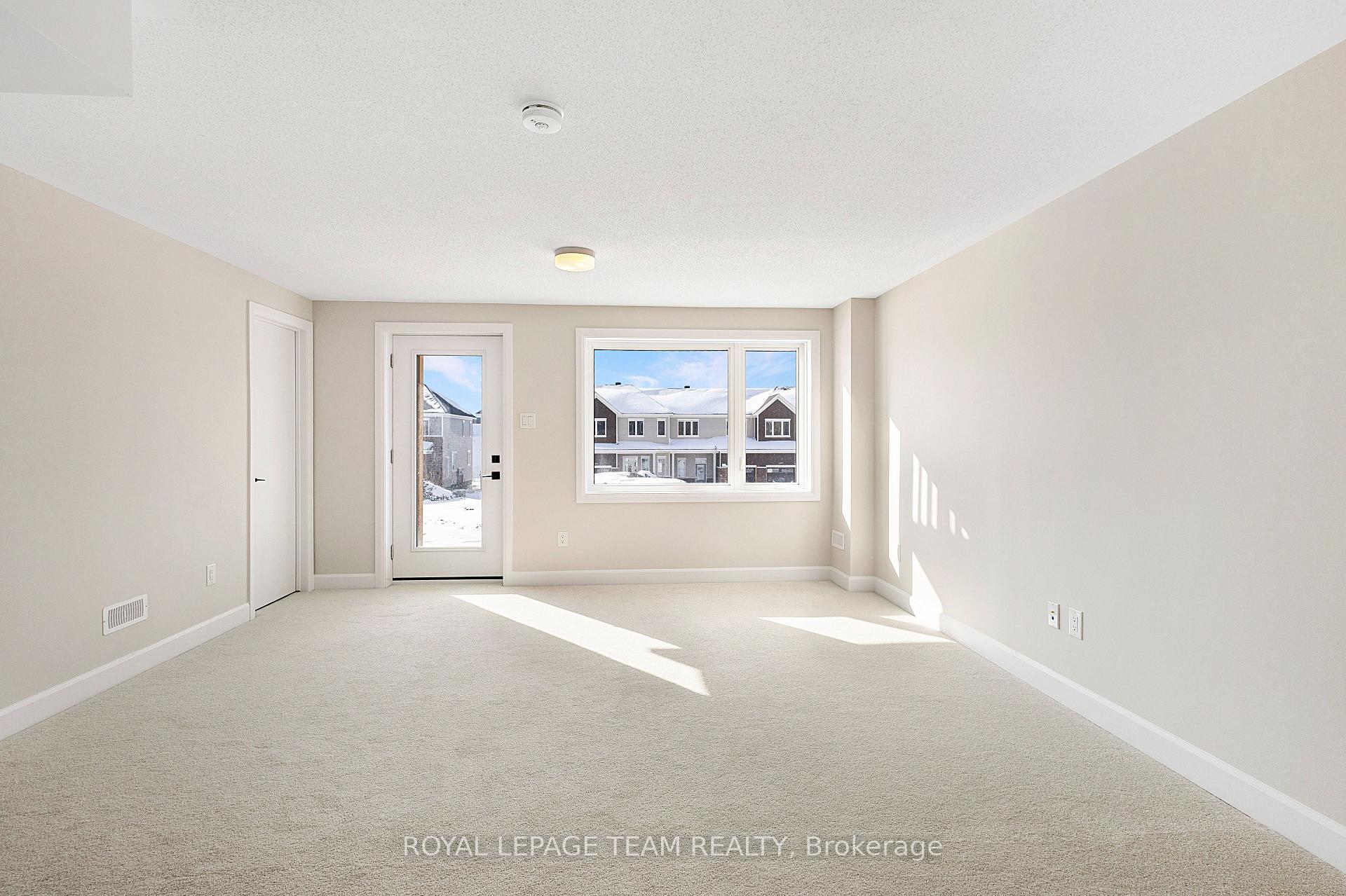 Photo 19 of 158 Beebalm Crescent, Ottawa, Barrhaven - Half Moon Bay — HOMEH
