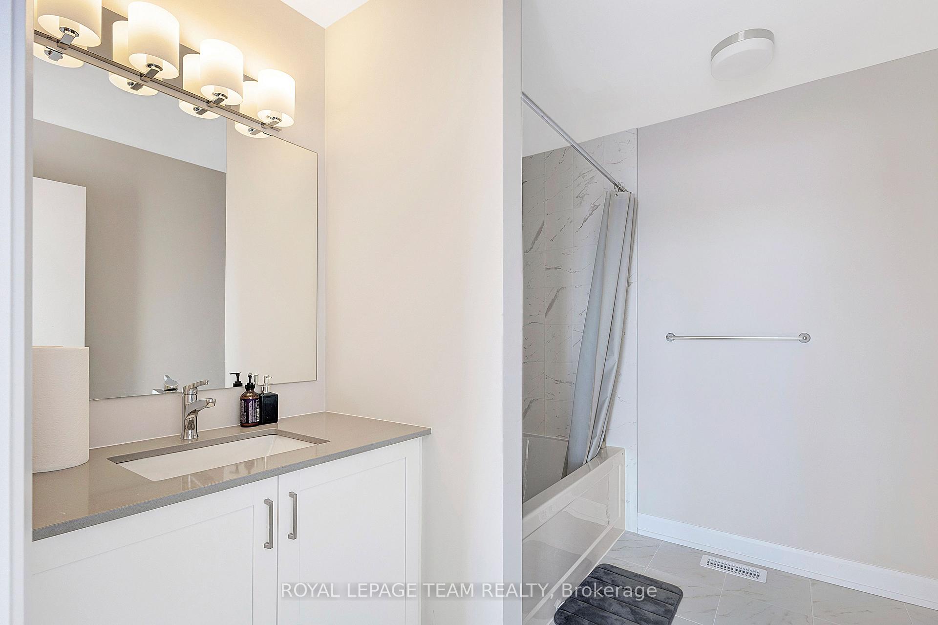 Photo 20 of 158 Beebalm Crescent, Ottawa, Barrhaven - Half Moon Bay — HOMEH