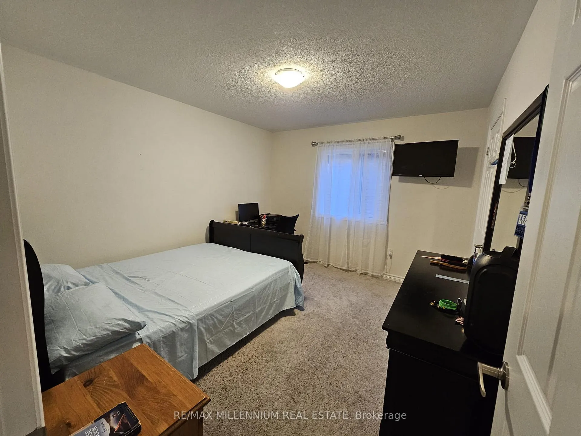 Photo 35 of 139 Crombie Street, Clarington, Bowmanville — HOMEH