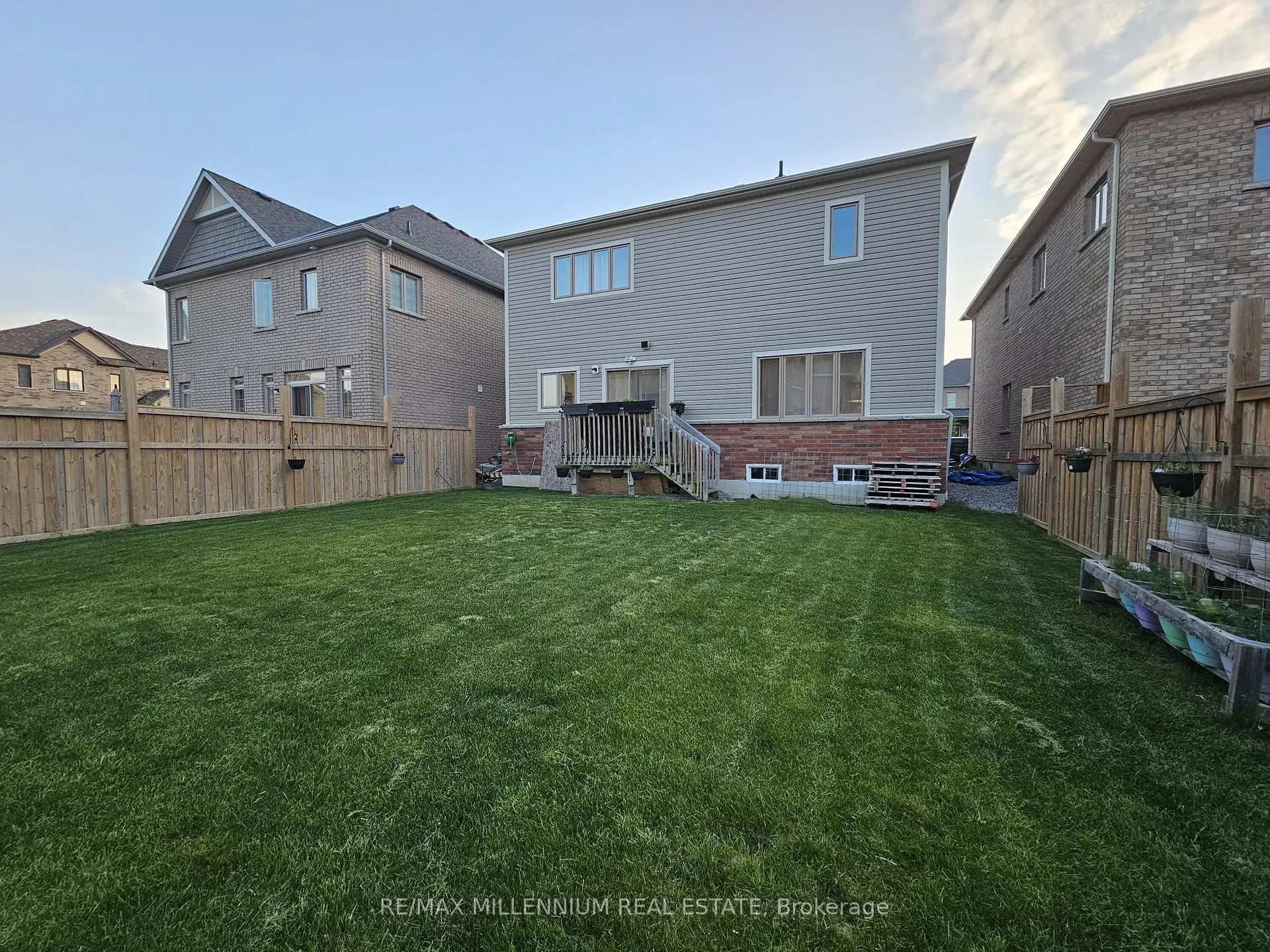 Photo 38 of 139 Crombie Street, Clarington, Bowmanville — HOMEH