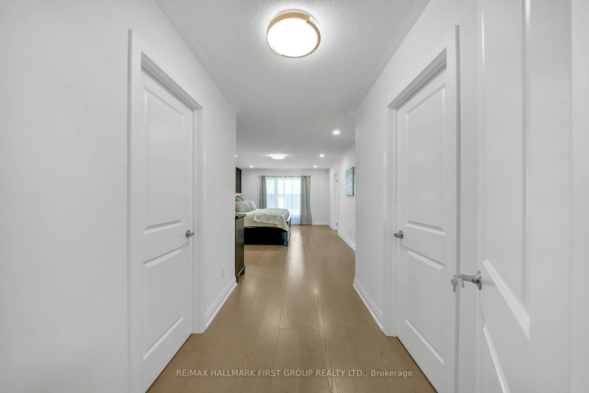 Photo 18 of 126 Pine Gate Place, Whitby, Williamsburg — HOMEH