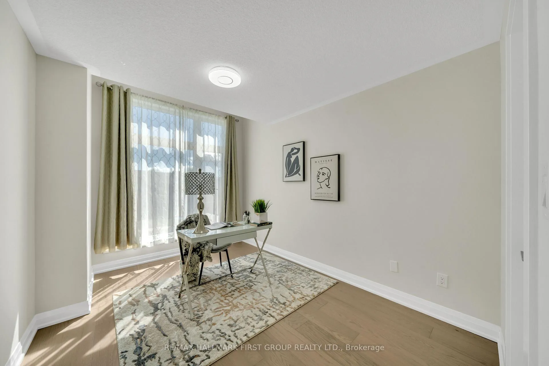 Photo 24 of 126 Pine Gate Place, Whitby, Williamsburg — HOMEH