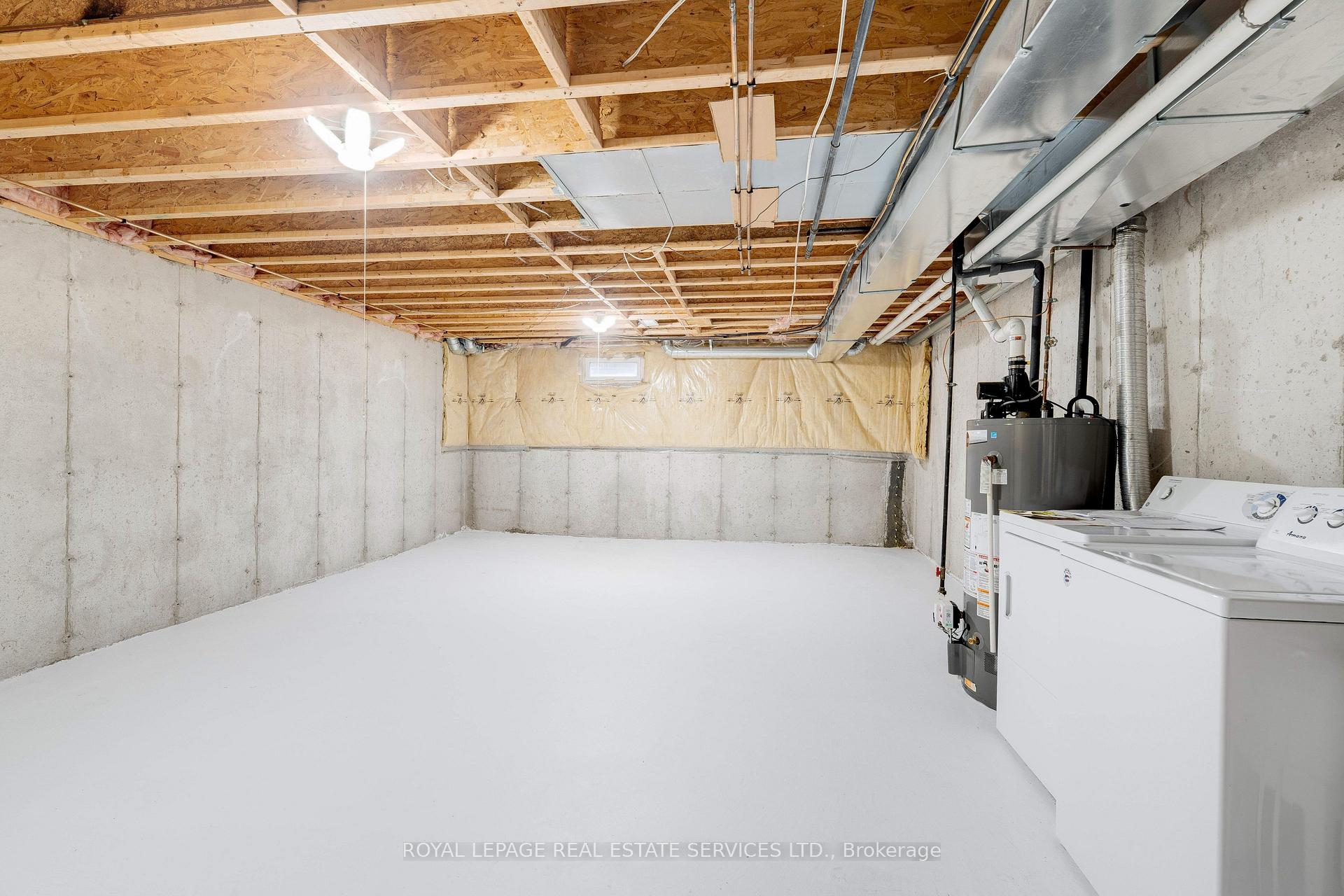 Photo 30 of 626 Iris Court, Burlington, Shoreacres — HOMEH