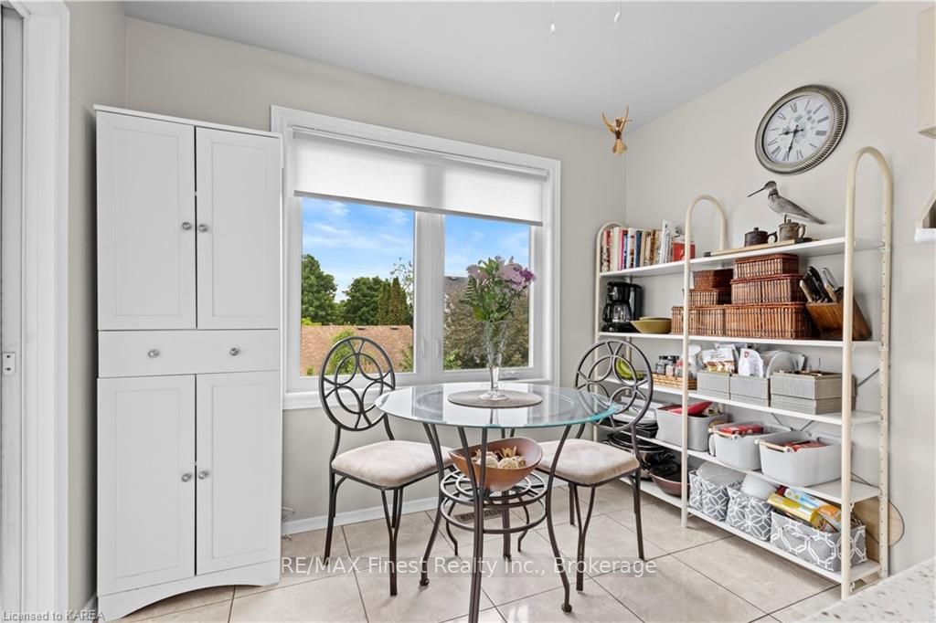 Photo 12 of 671 Macdonald Drive, Gananoque — HOMEH