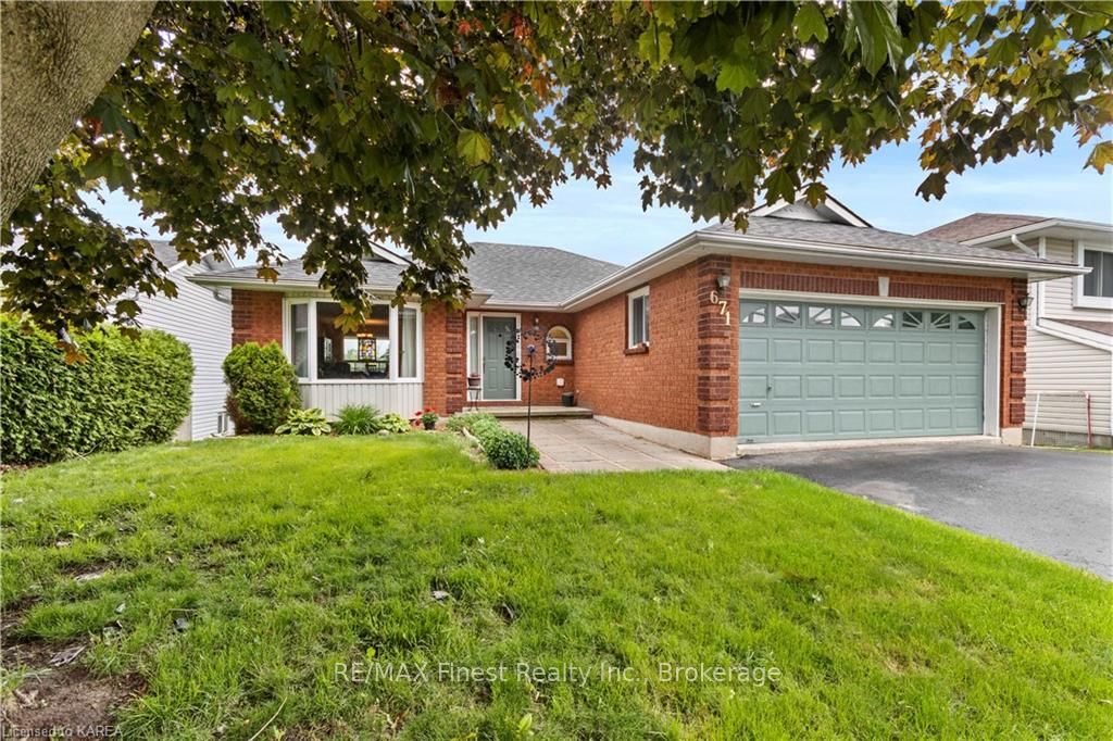 Photo 1 of 671 Macdonald Drive, Gananoque — HOMEH