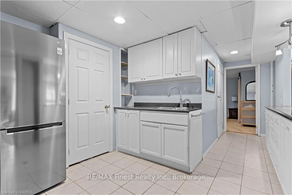 Photo 29 of 671 Macdonald Drive, Gananoque — HOMEH