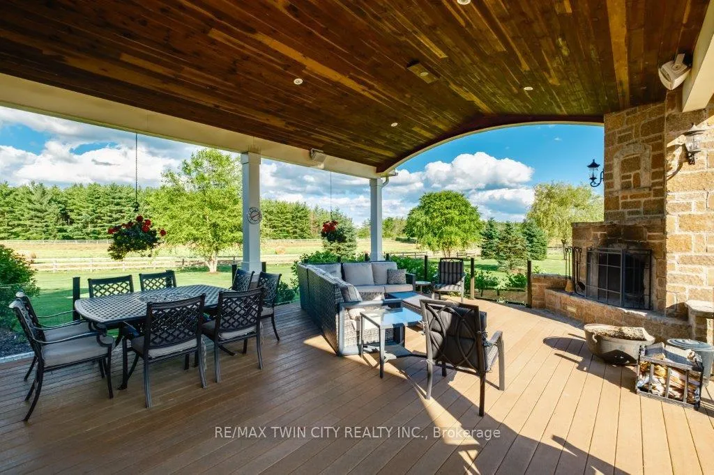 Photo 14 of 1532 Concession Rd 6 W, Hamilton, Rural Flamborough — HOMEH