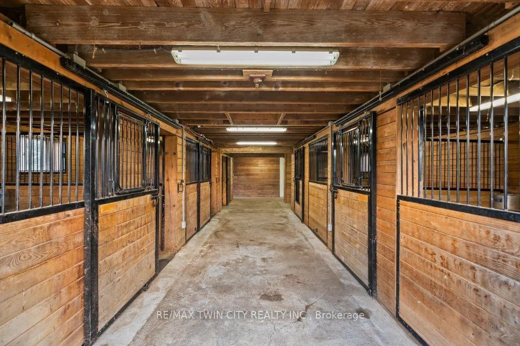 Photo 24 of 1532 Concession Rd 6 W, Hamilton, Rural Flamborough — HOMEH