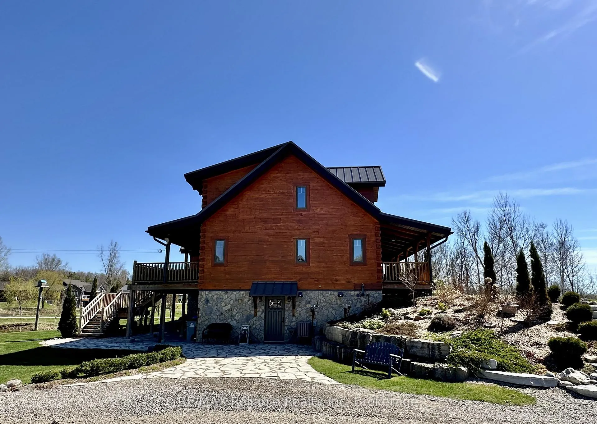Photo 8 of 76630 Wildwood Line, Bluewater, Bayfield — HOMEH