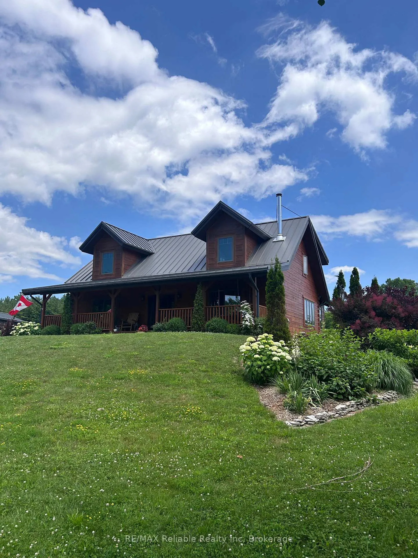 Photo 10 of 76630 Wildwood Line, Bluewater, Bayfield — HOMEH