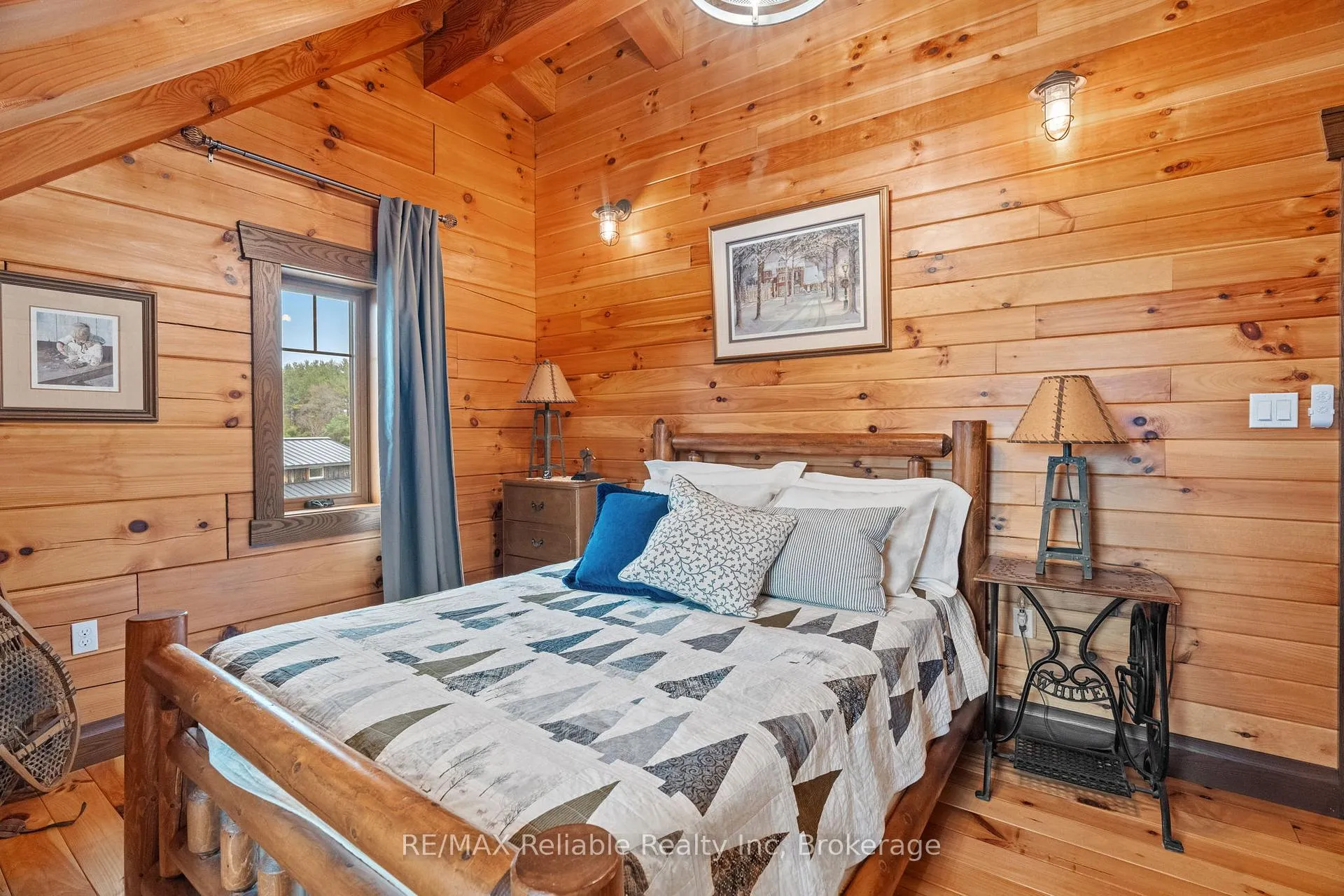 Photo 26 of 76630 Wildwood Line, Bluewater, Bayfield — HOMEH