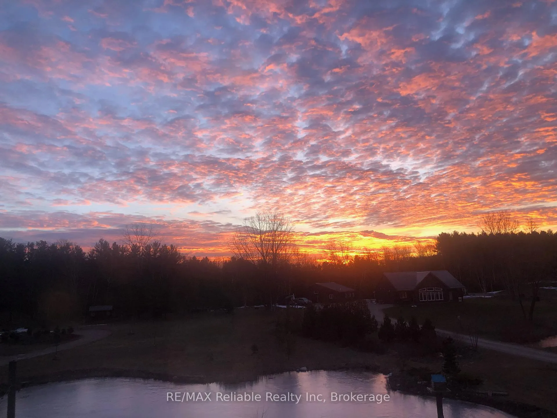 Photo 47 of 76630 Wildwood Line, Bluewater, Bayfield — HOMEH