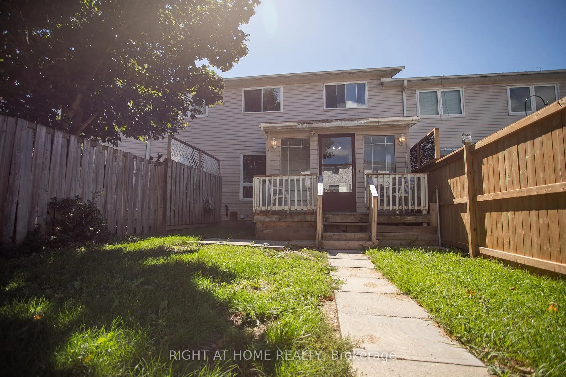 Photo 22 of 92 Farquhar Place, Elliot Lake — HOMEH