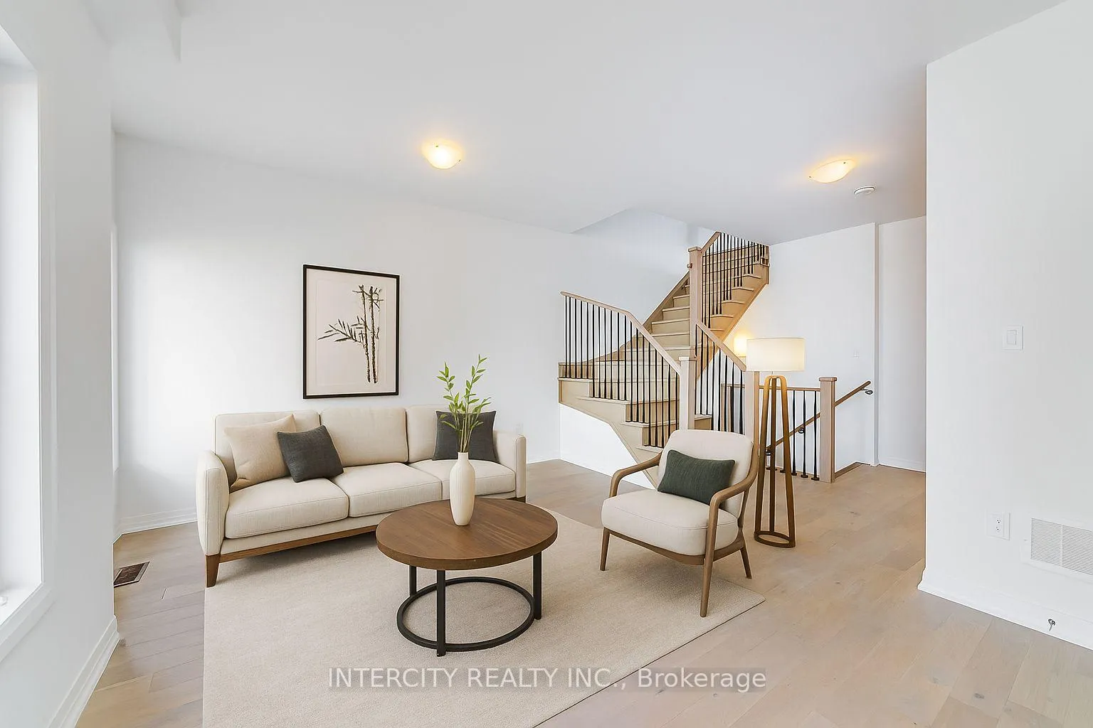 Photo 5 of 29 Albert Firman Lane, Markham, Cachet — HOMEH