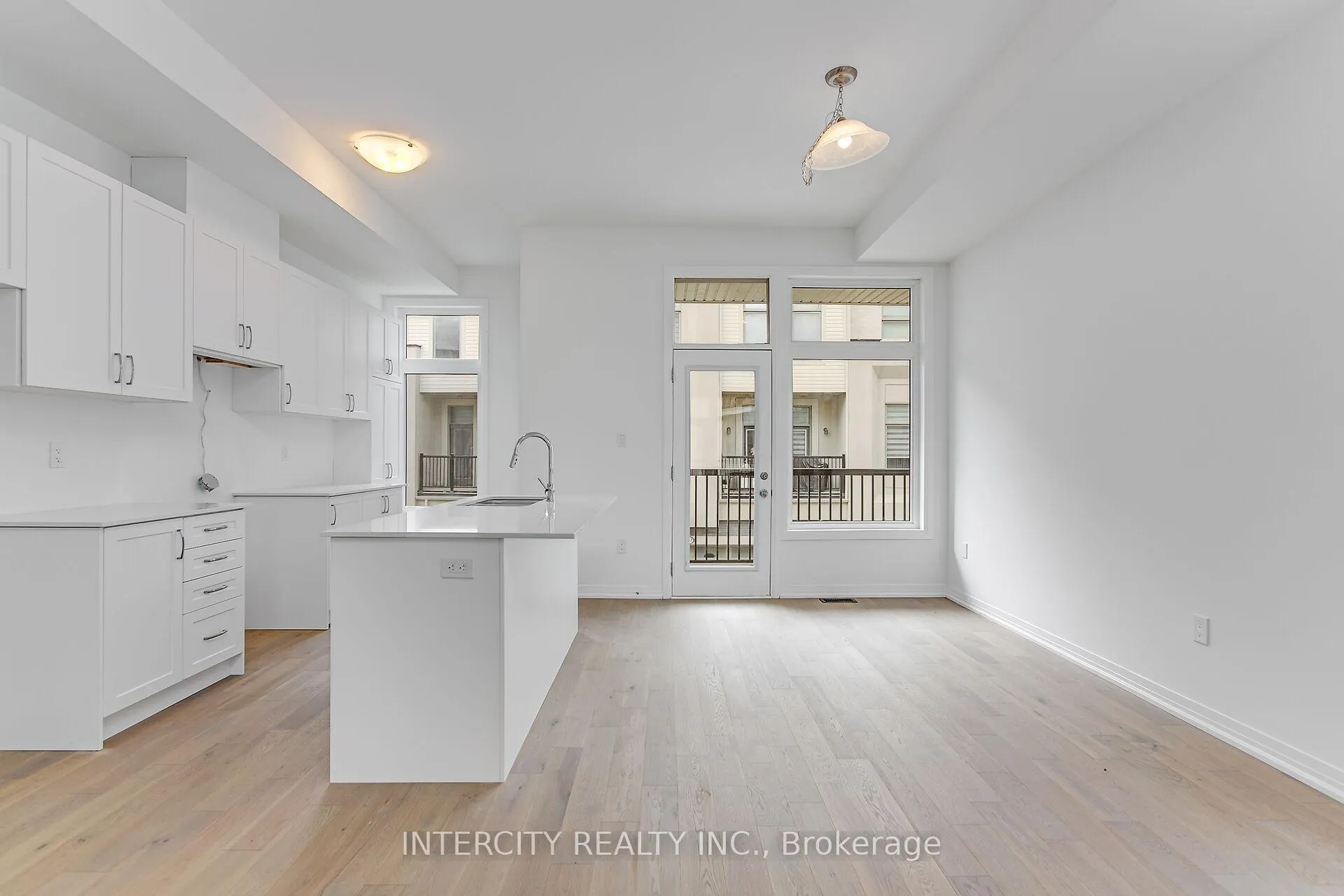 Photo 11 of 29 Albert Firman Lane, Markham, Cachet — HOMEH