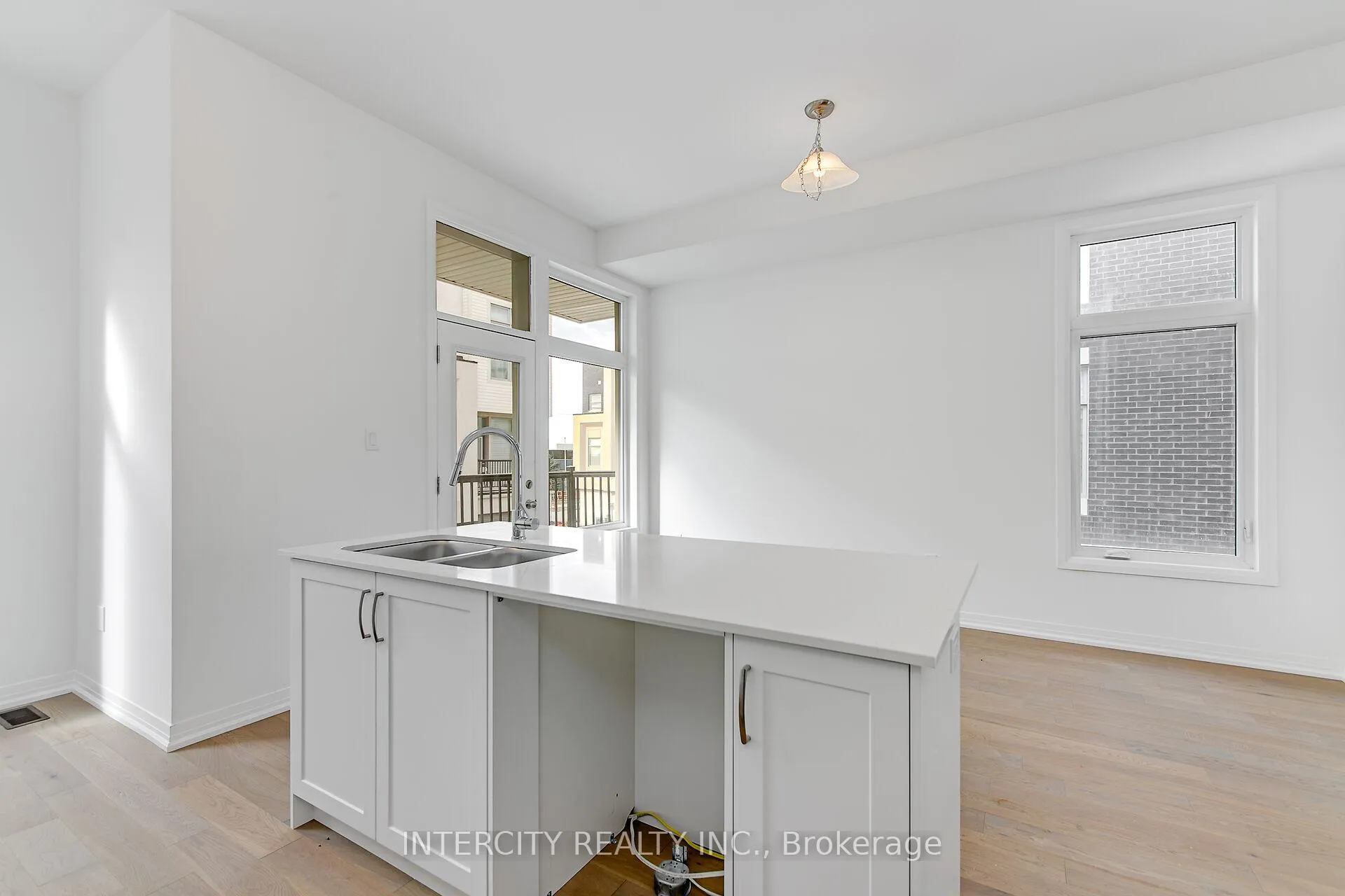 Photo 15 of 29 Albert Firman Lane, Markham, Cachet — HOMEH