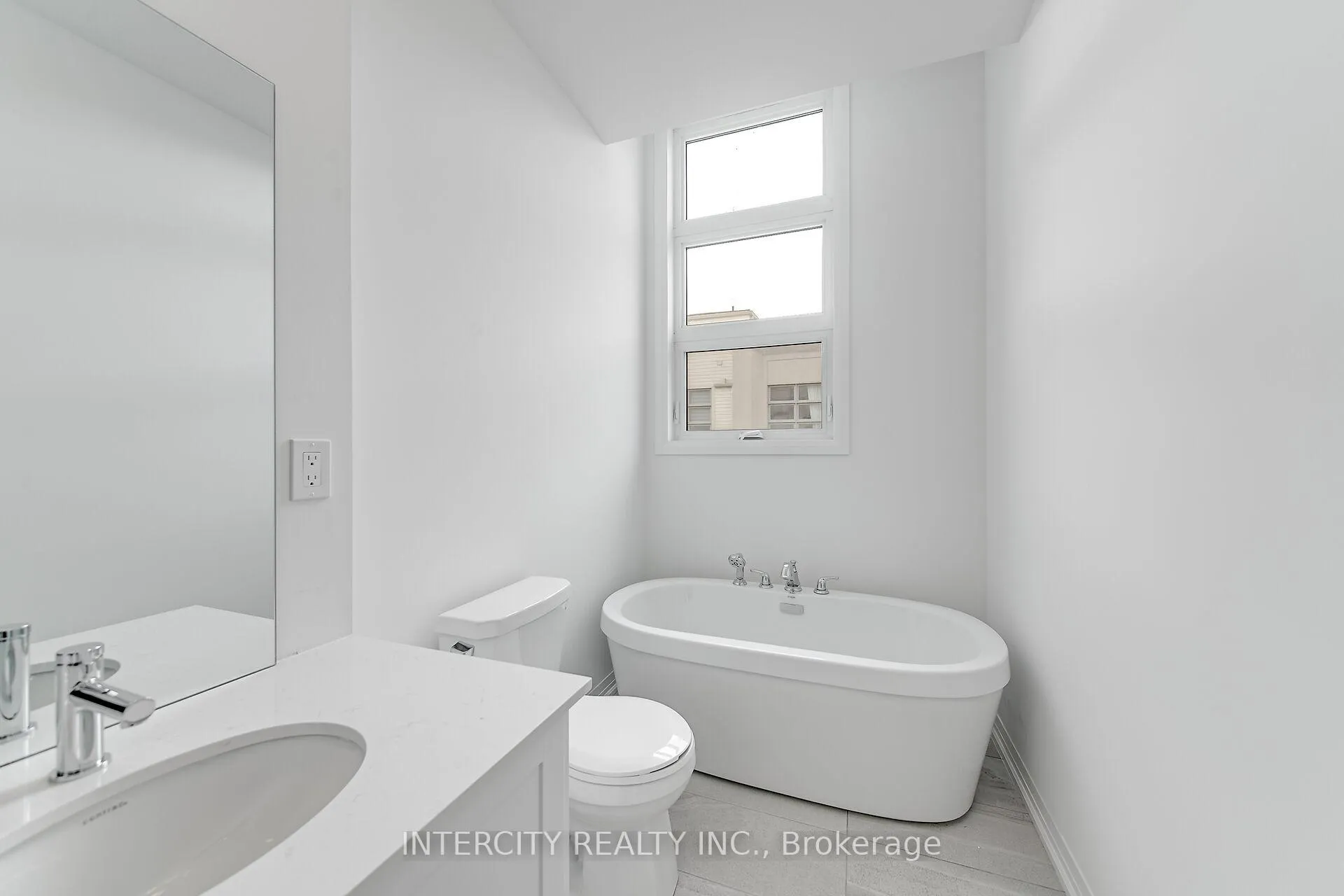 Photo 24 of 29 Albert Firman Lane, Markham, Cachet — HOMEH