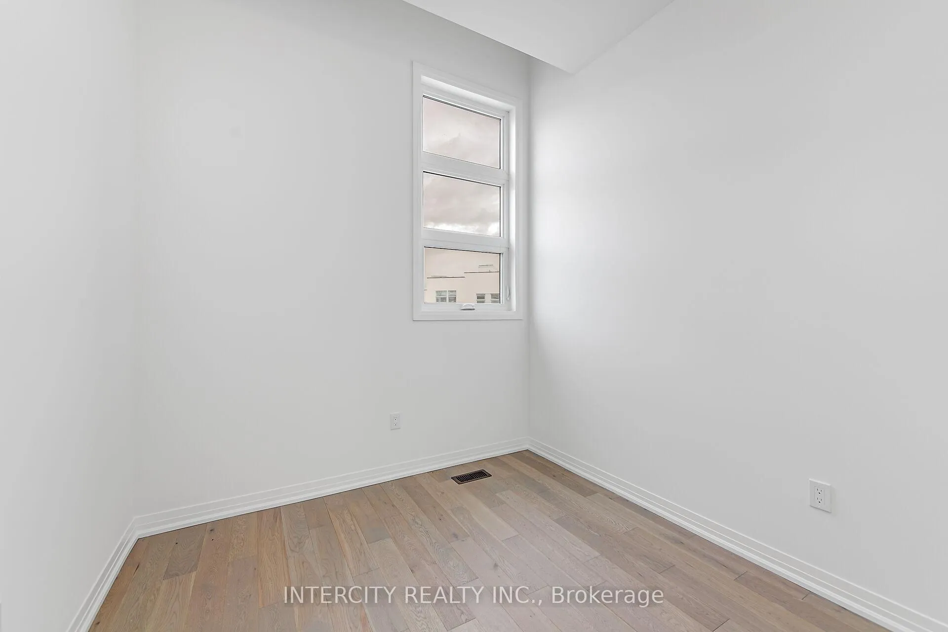 Photo 26 of 29 Albert Firman Lane, Markham, Cachet — HOMEH