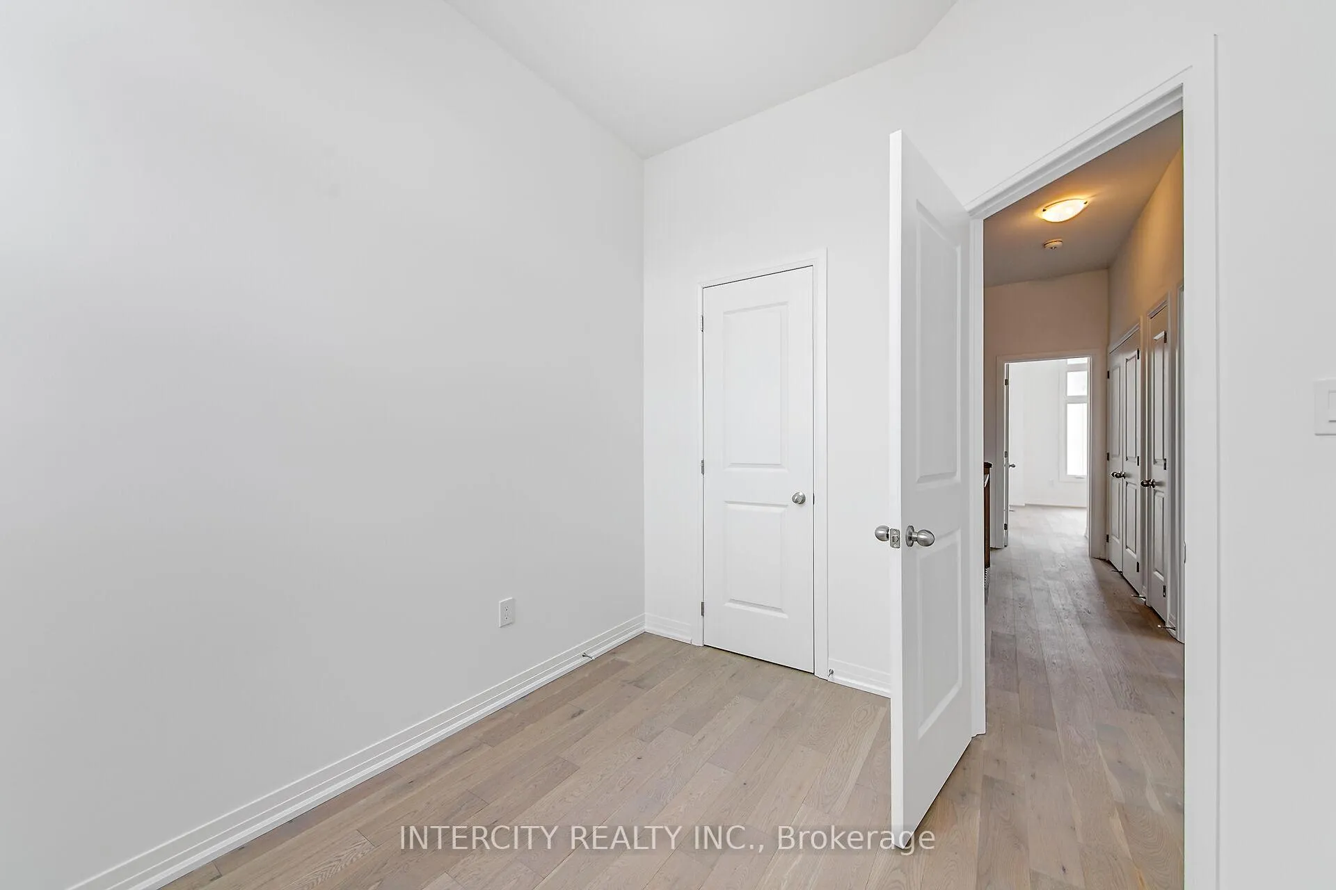 Photo 27 of 29 Albert Firman Lane, Markham, Cachet — HOMEH
