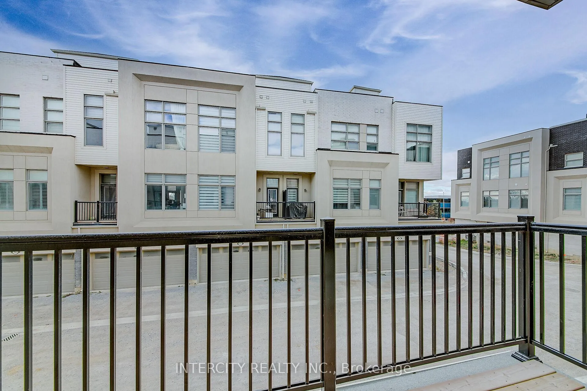 Photo 33 of 29 Albert Firman Lane, Markham, Cachet — HOMEH