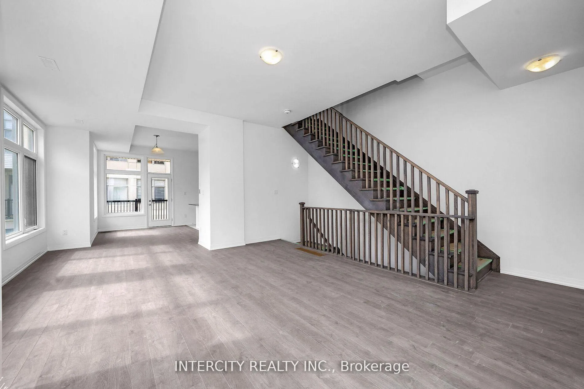 Photo 15 of 7 Albert Firman Lane S, Markham, Cachet — HOMEH