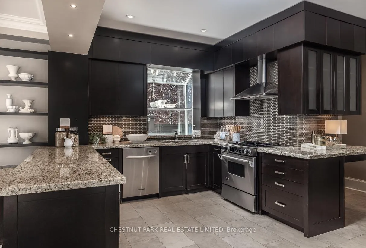 Photo 10 of 406 Glenayr Road, Toronto, Forest Hill South — HOMEH