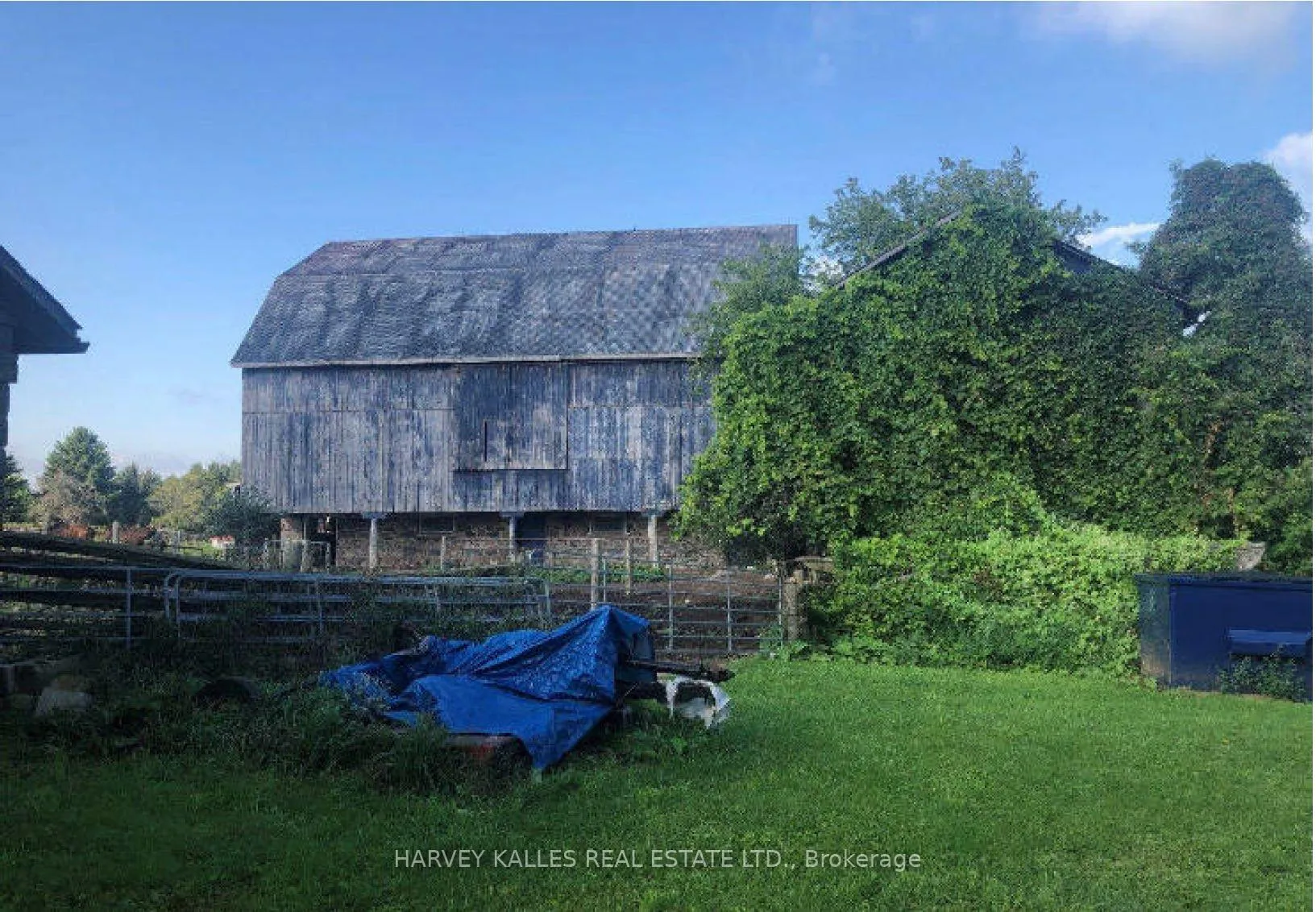 Photo 3 of 17725 Keele Street, King, Rural King — HOMEH