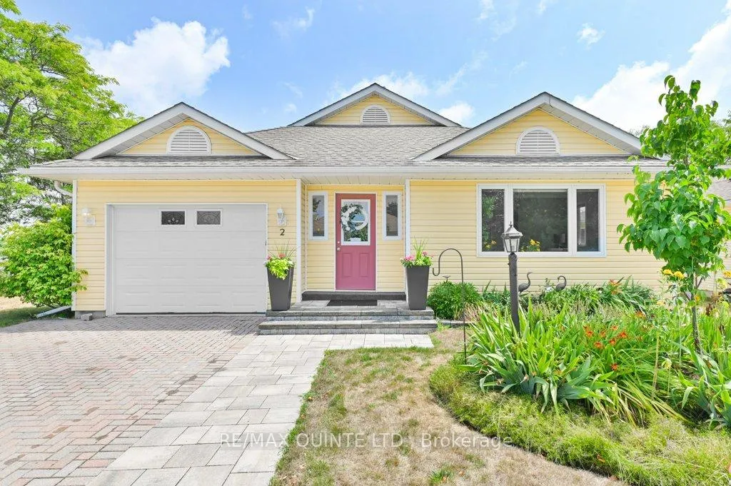 Front of 2 Heritage Drive