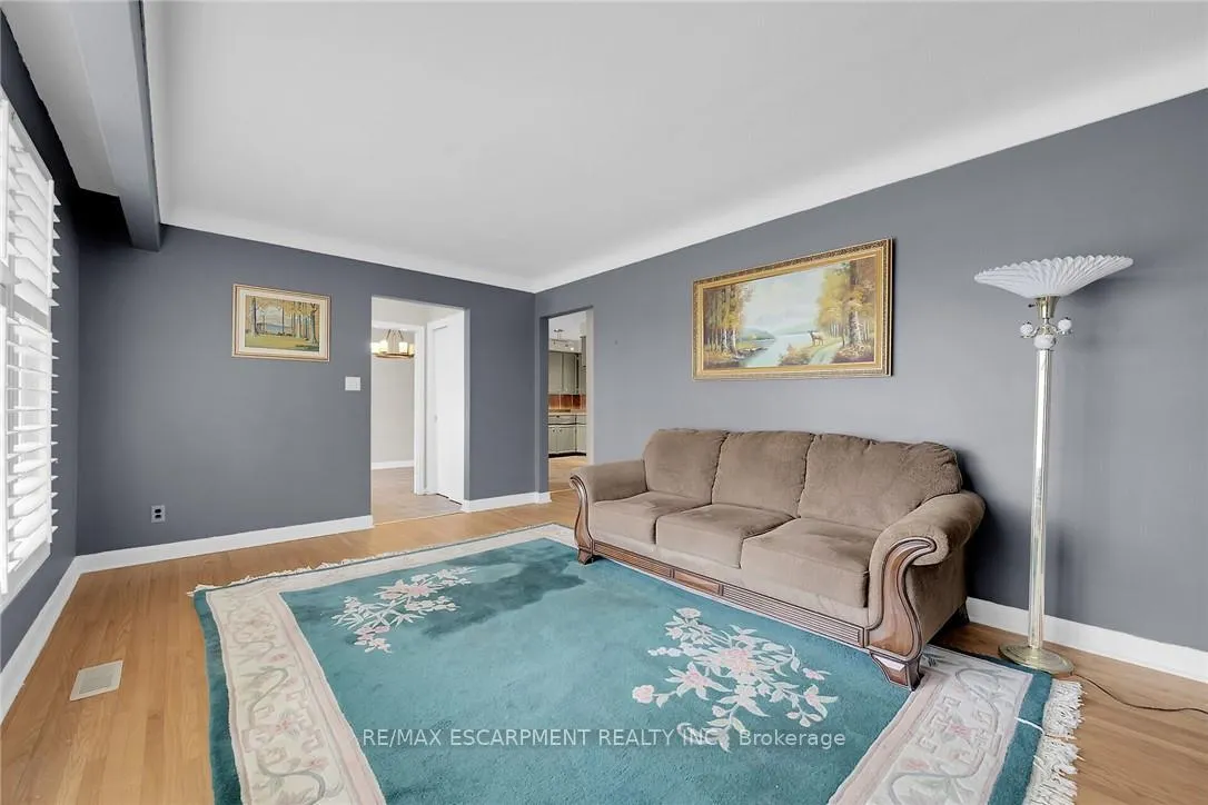 Photo 17 of 9 Gavin Drive, St. Catharines, Bunting/Linwell — HOMEH