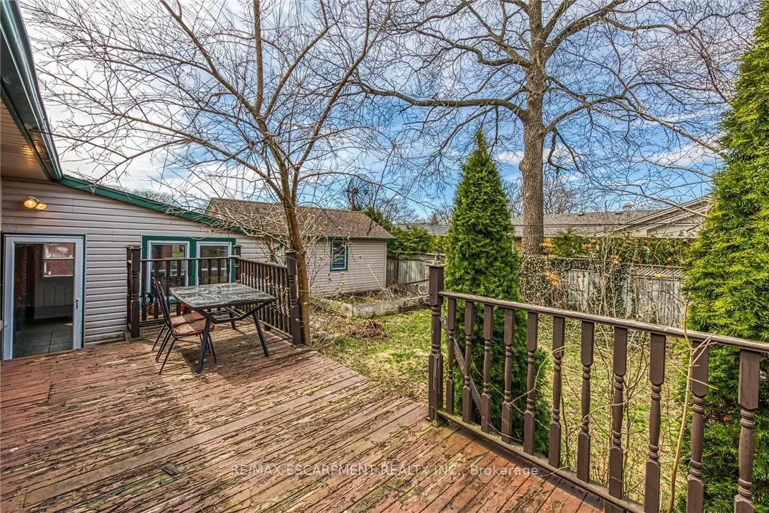 Photo 42 of 9 Gavin Drive, St. Catharines, Bunting/Linwell — HOMEH