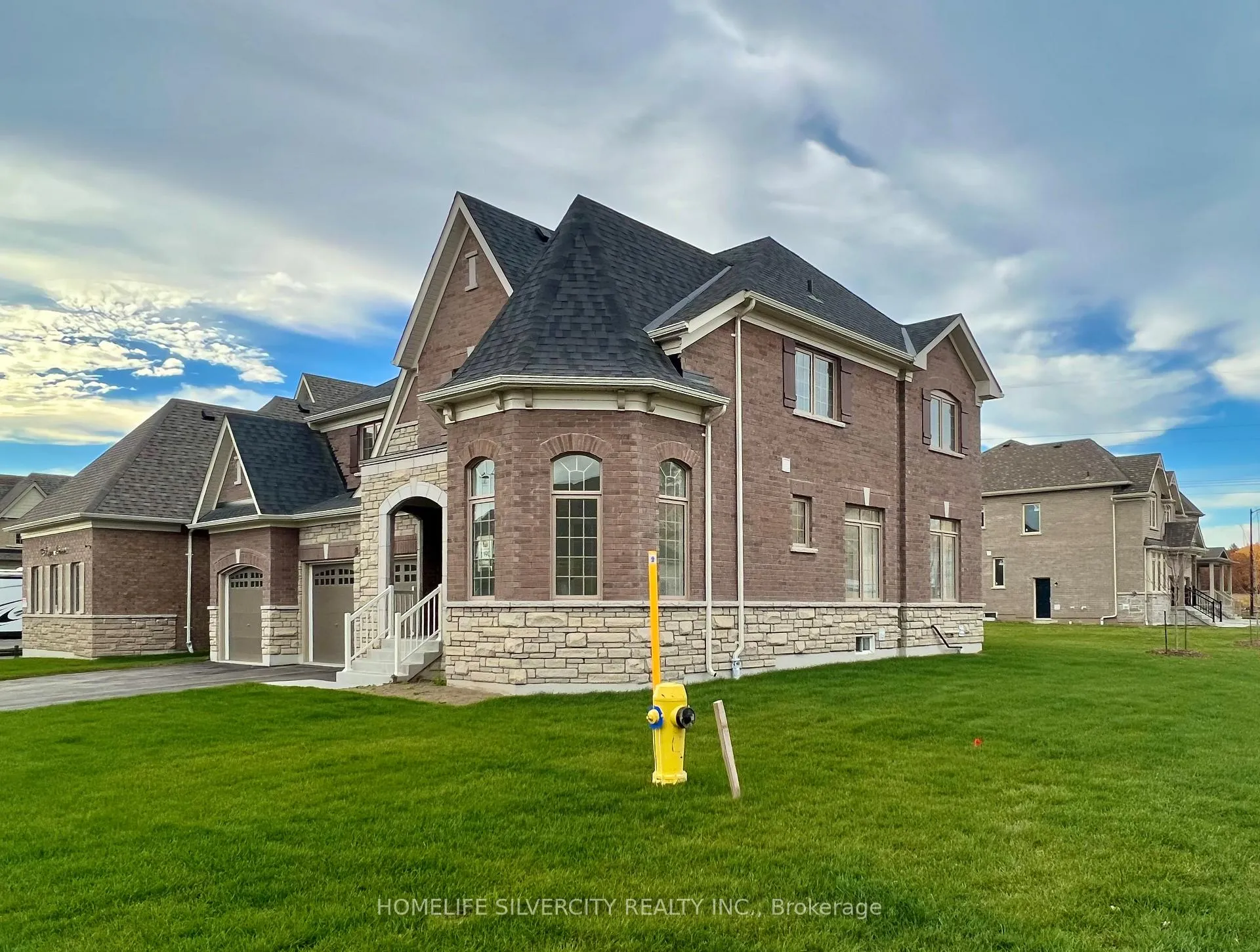 Photo 3 of 115 Rugman Crescent, Springwater, Centre Vespra — HOMEH