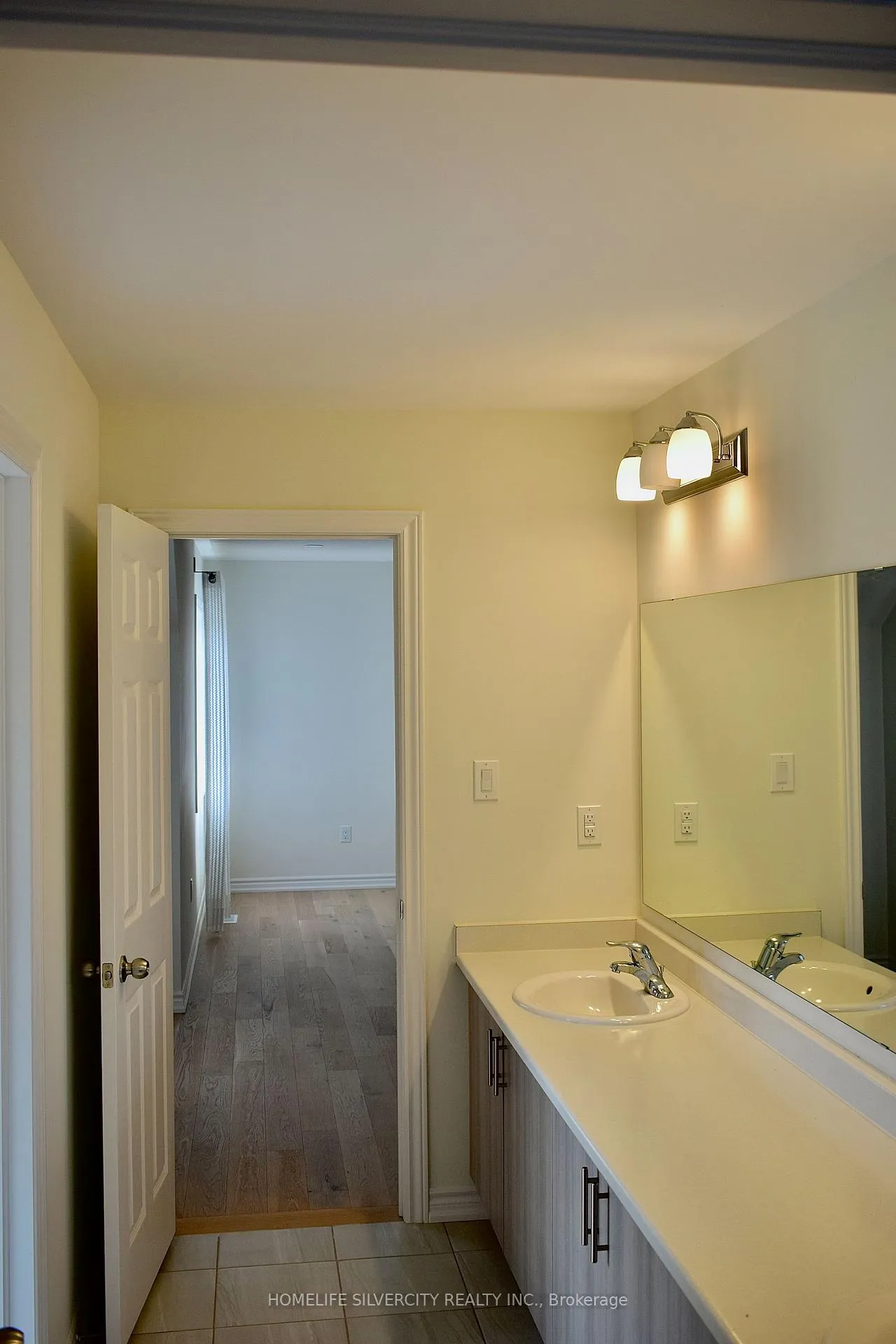 Photo 19 of 115 Rugman Crescent, Springwater, Centre Vespra — HOMEH