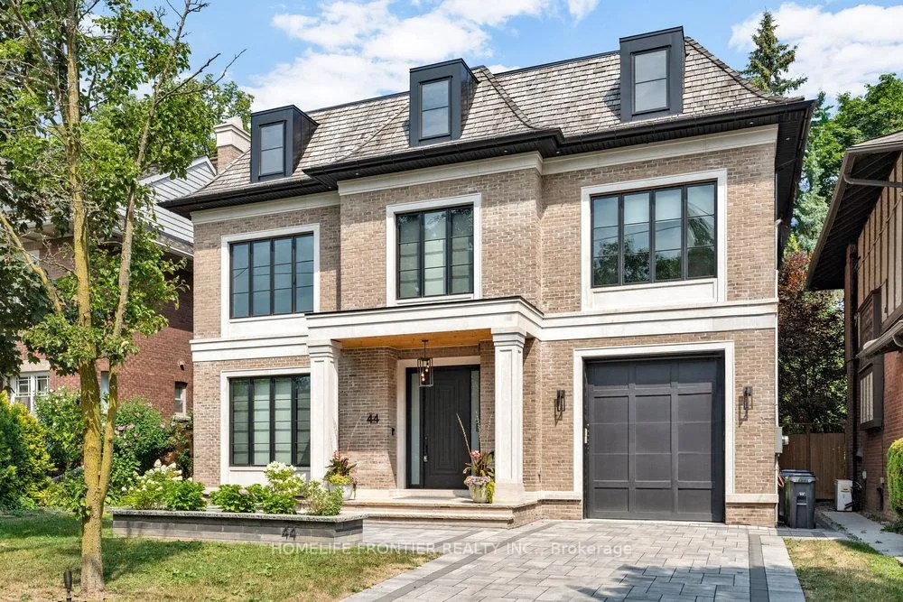 Photo 1 of 44 Alexandra Boulevard, Toronto, Lawrence Park South — HOMEH