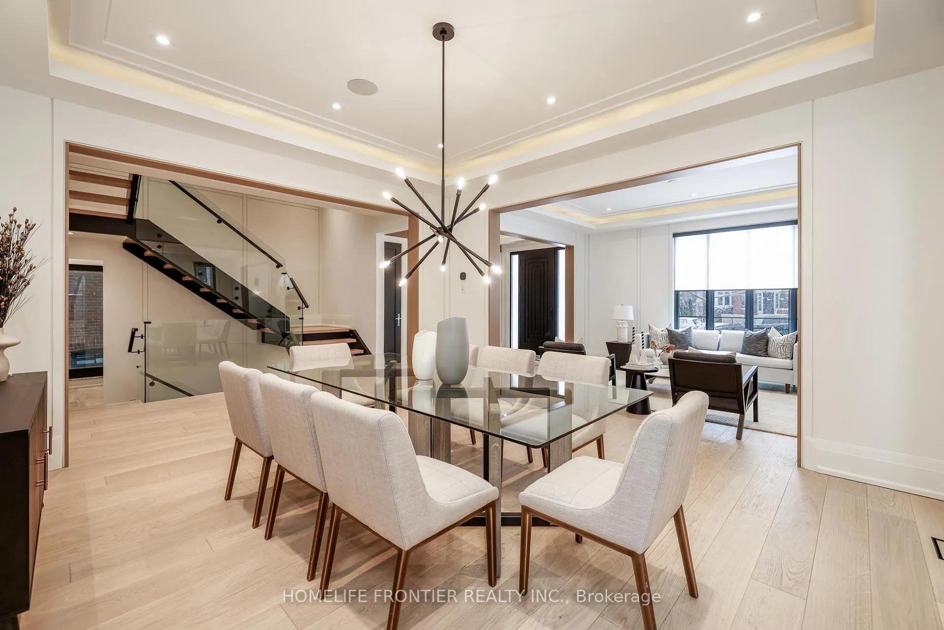 Photo 6 of 44 Alexandra Boulevard, Toronto, Lawrence Park South — HOMEH
