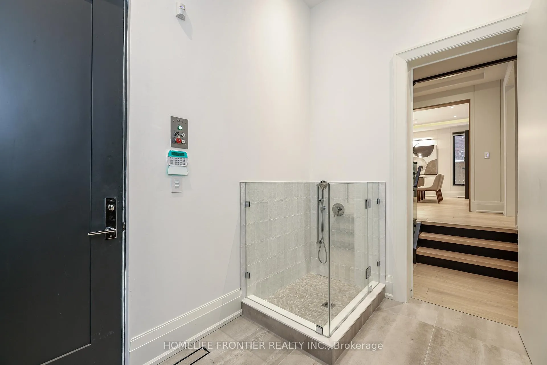 Photo 14 of 44 Alexandra Boulevard, Toronto, Lawrence Park South — HOMEH