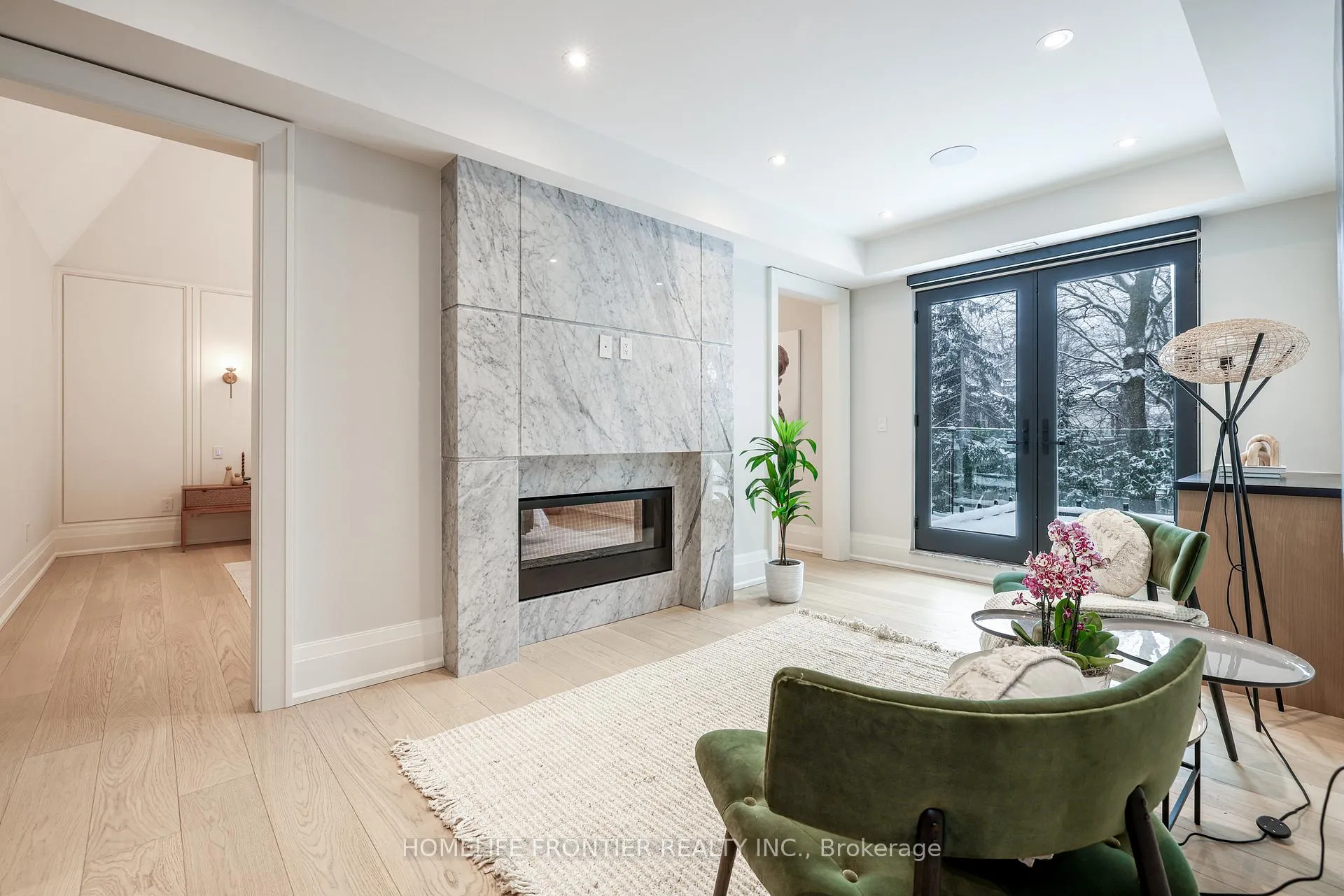 Photo 18 of 44 Alexandra Boulevard, Toronto, Lawrence Park South — HOMEH