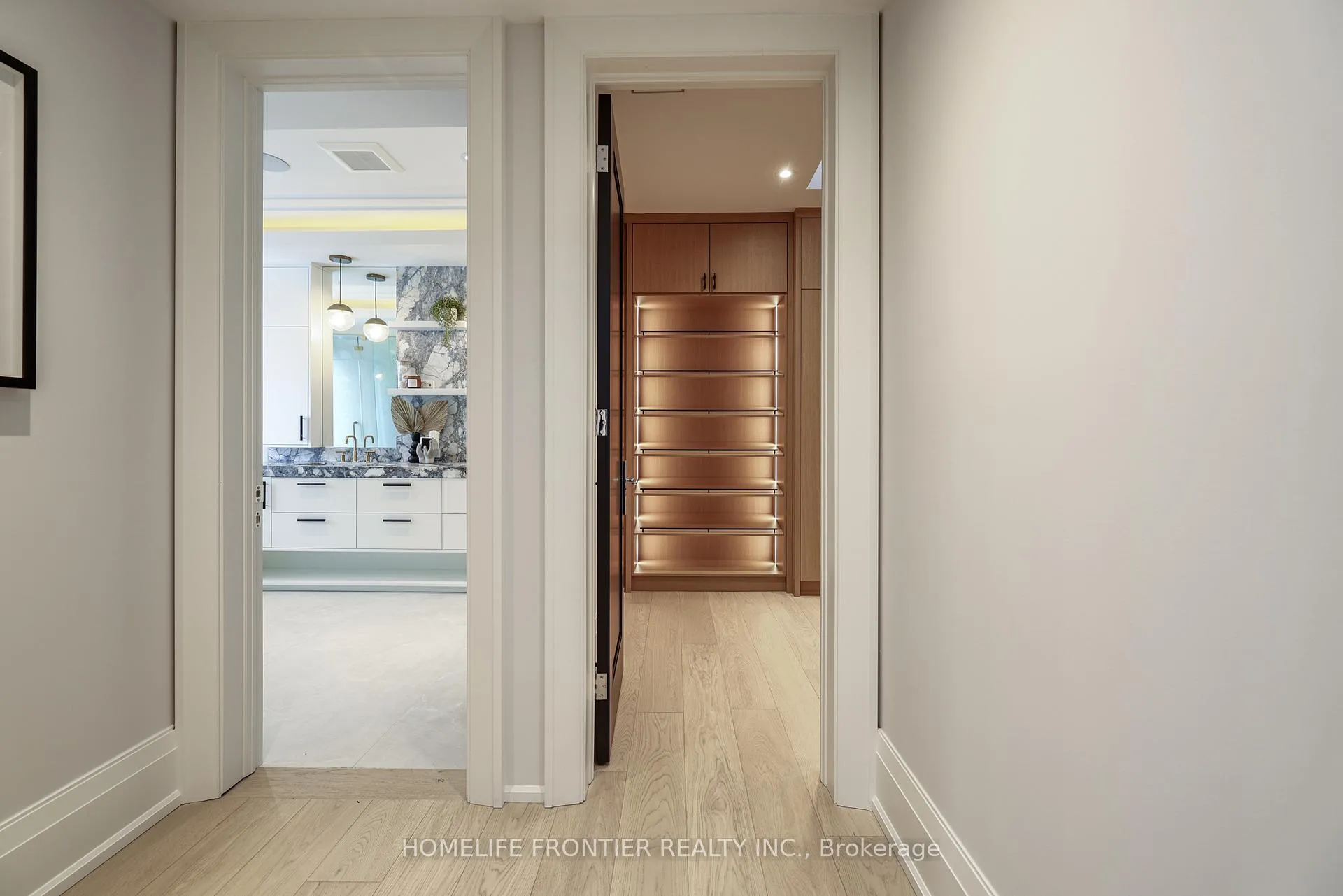 Photo 19 of 44 Alexandra Boulevard, Toronto, Lawrence Park South — HOMEH