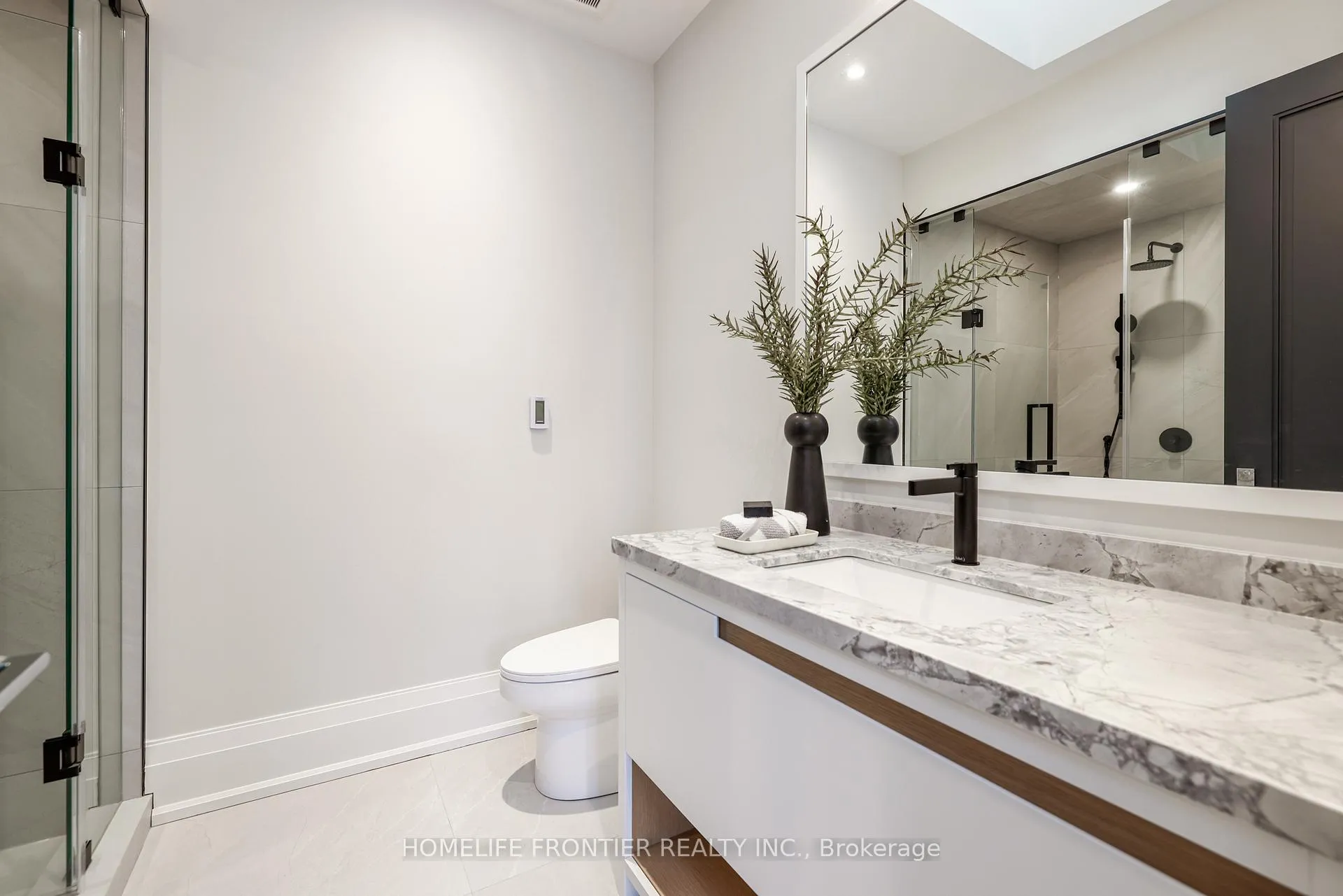 Photo 27 of 44 Alexandra Boulevard, Toronto, Lawrence Park South — HOMEH